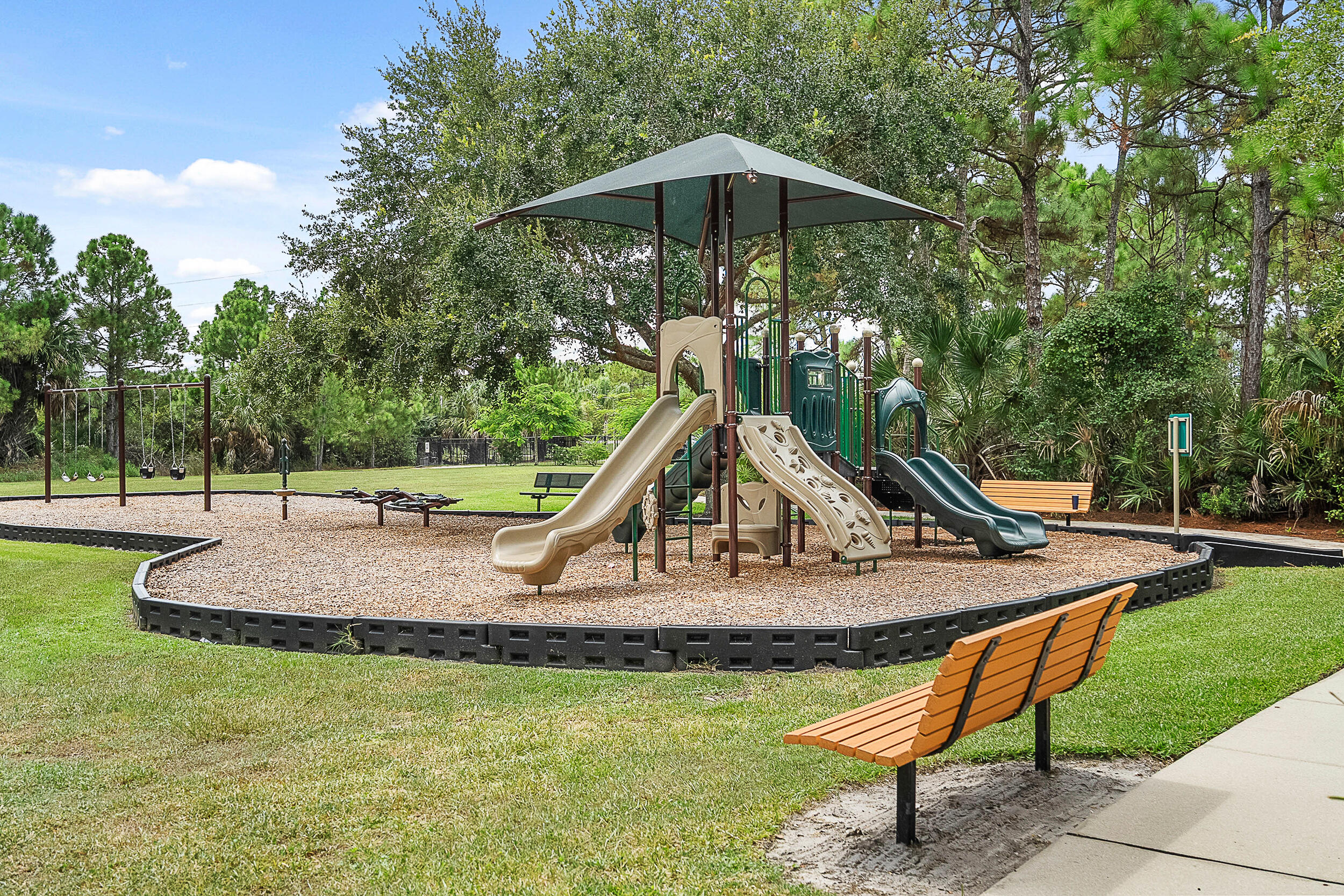 HIGHLANDS RESERVE - Residential