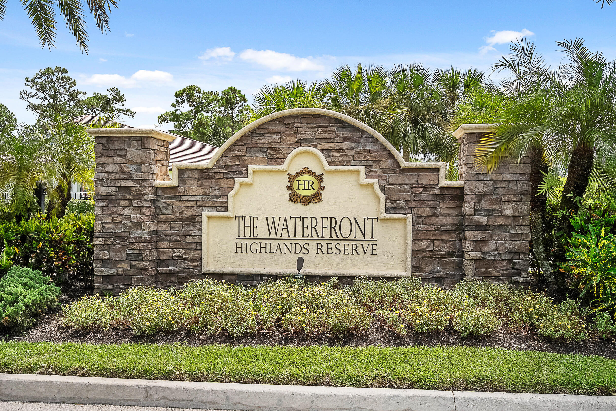 HIGHLANDS RESERVE - Residential