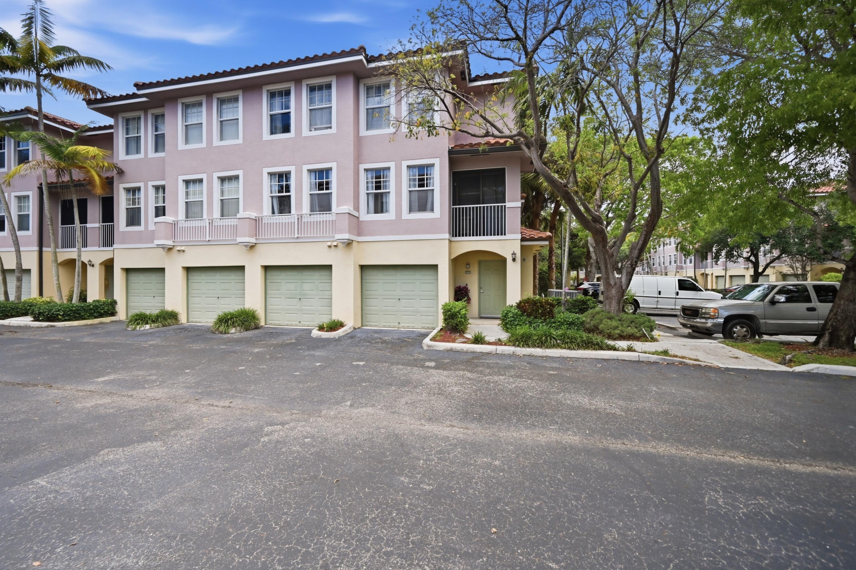 CYPRESS POINTE AT CORAL SPRINGS - Residential