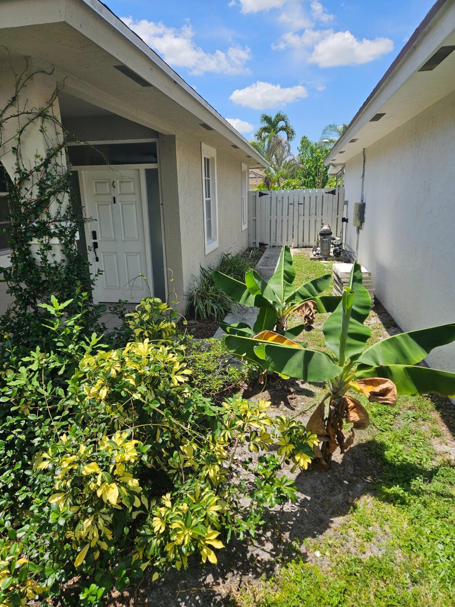 SIMS CREEK OF JUPITER 2 - Residential