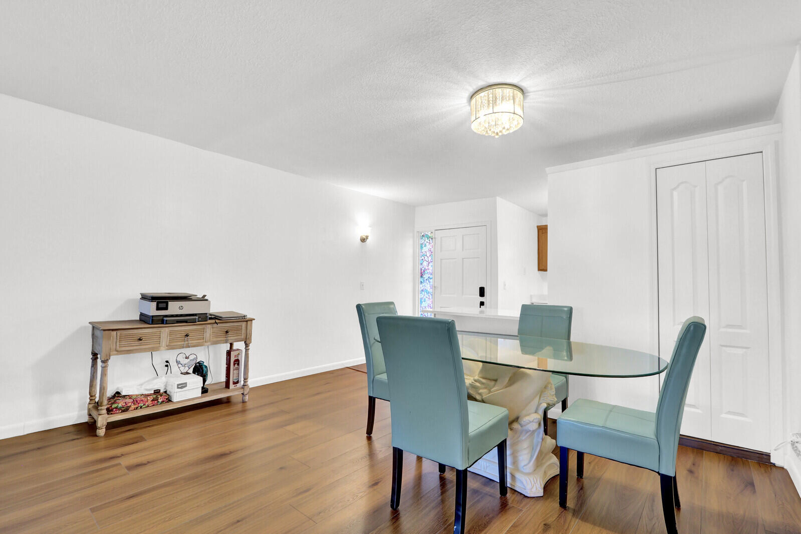 BEACON 21 CONDO - Residential
