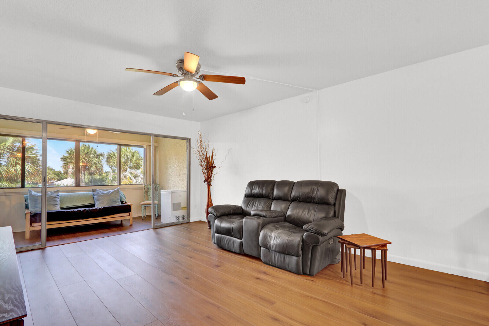 BEACON 21 CONDO - Residential