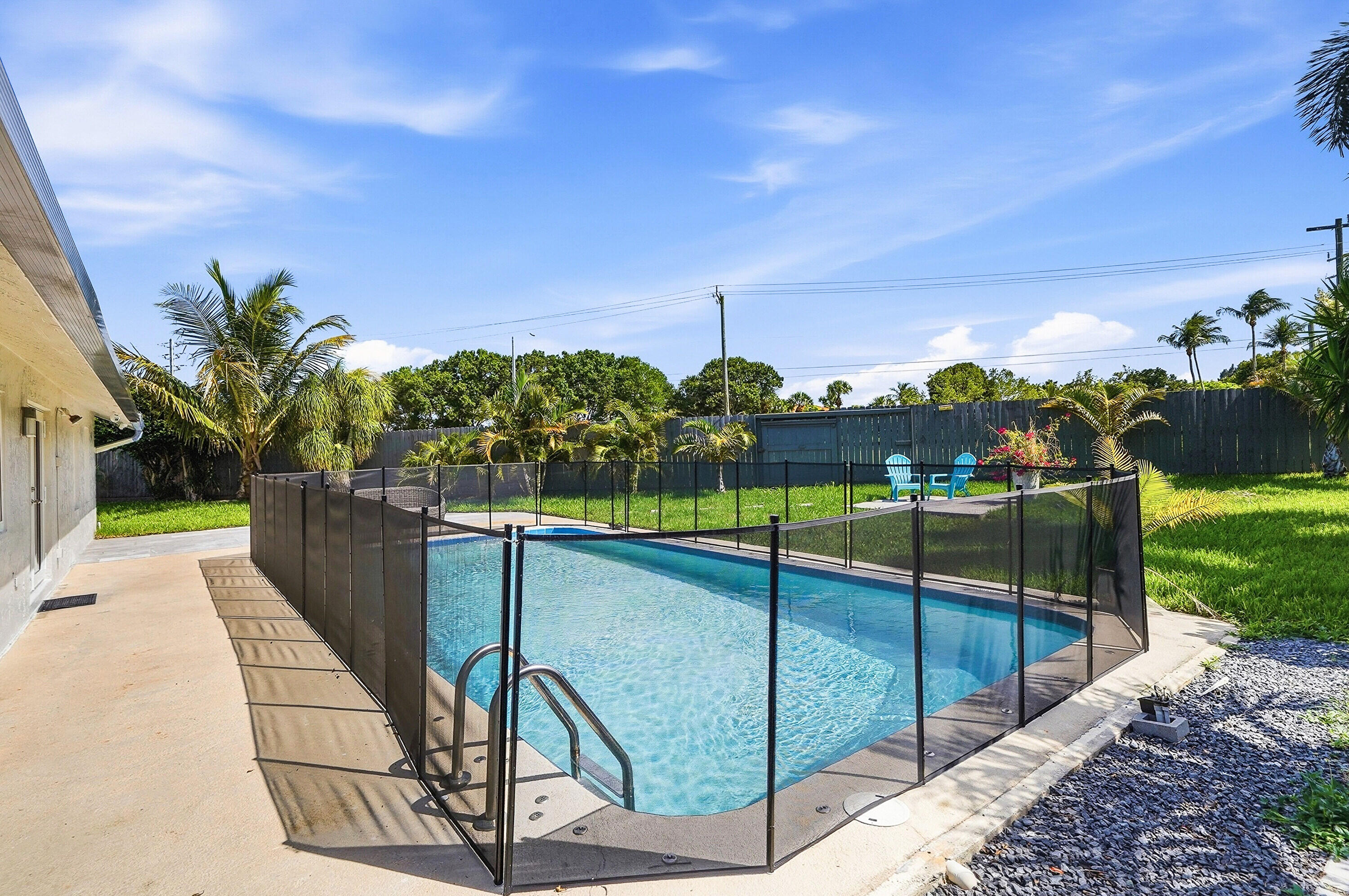 MEADOWS 300 1 - Residential