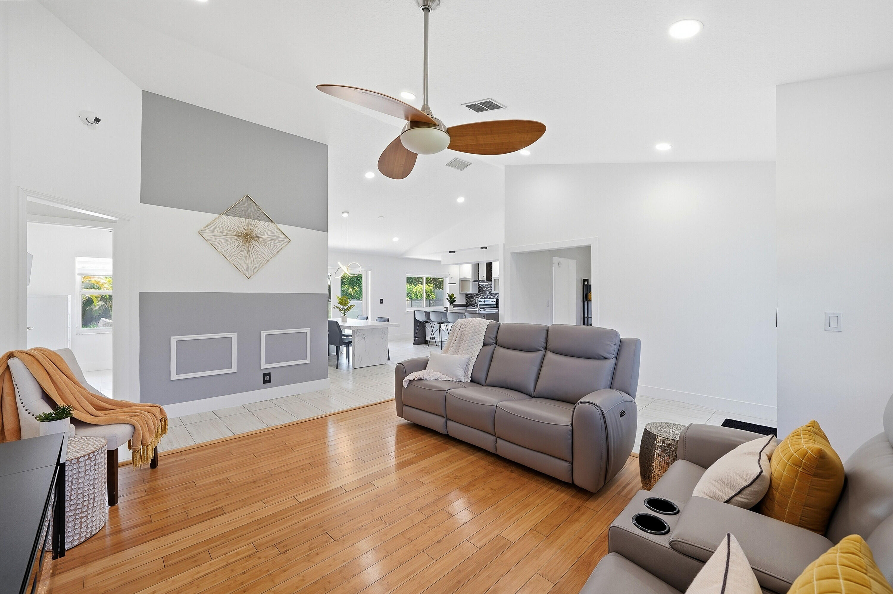 MEADOWS 300 1 - Residential