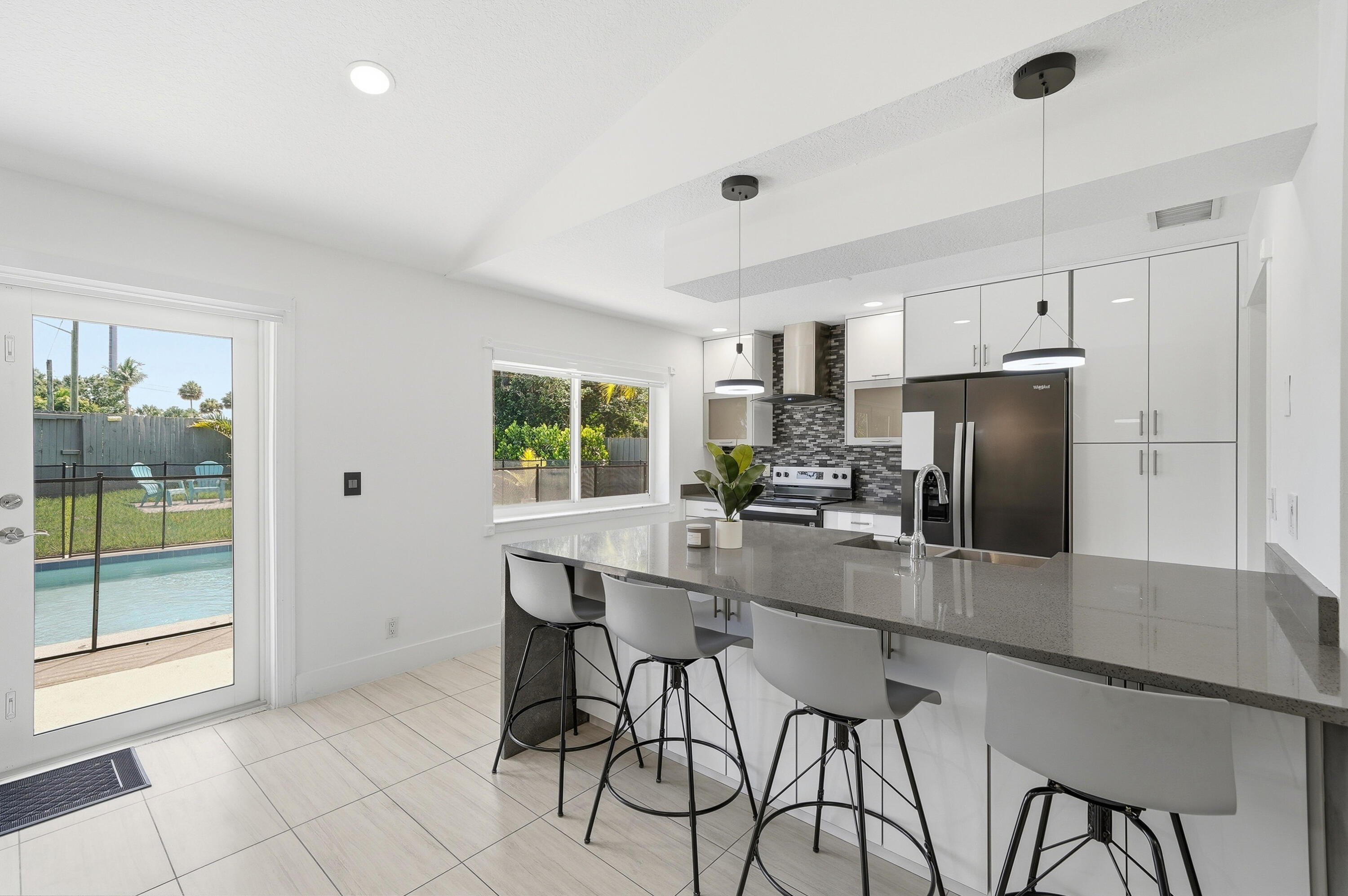 MEADOWS 300 1 - Residential