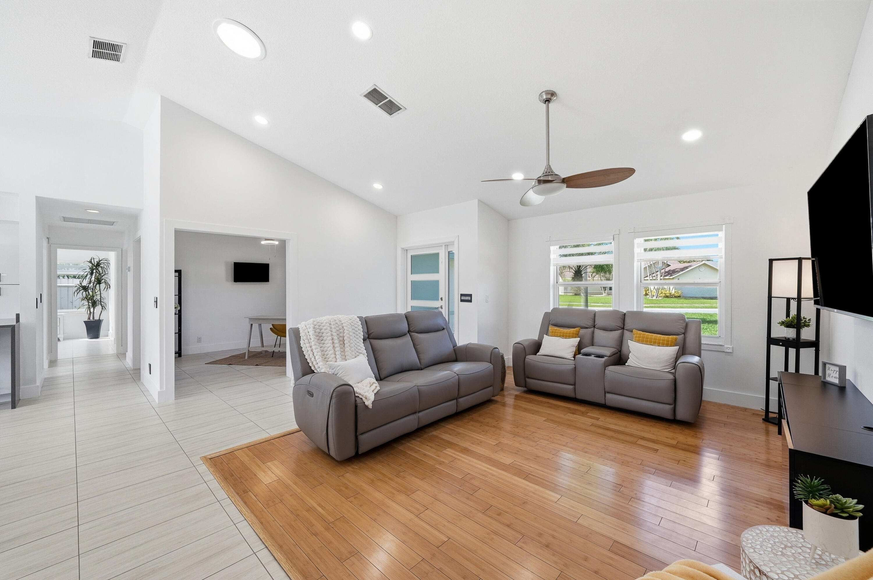 MEADOWS 300 1 - Residential