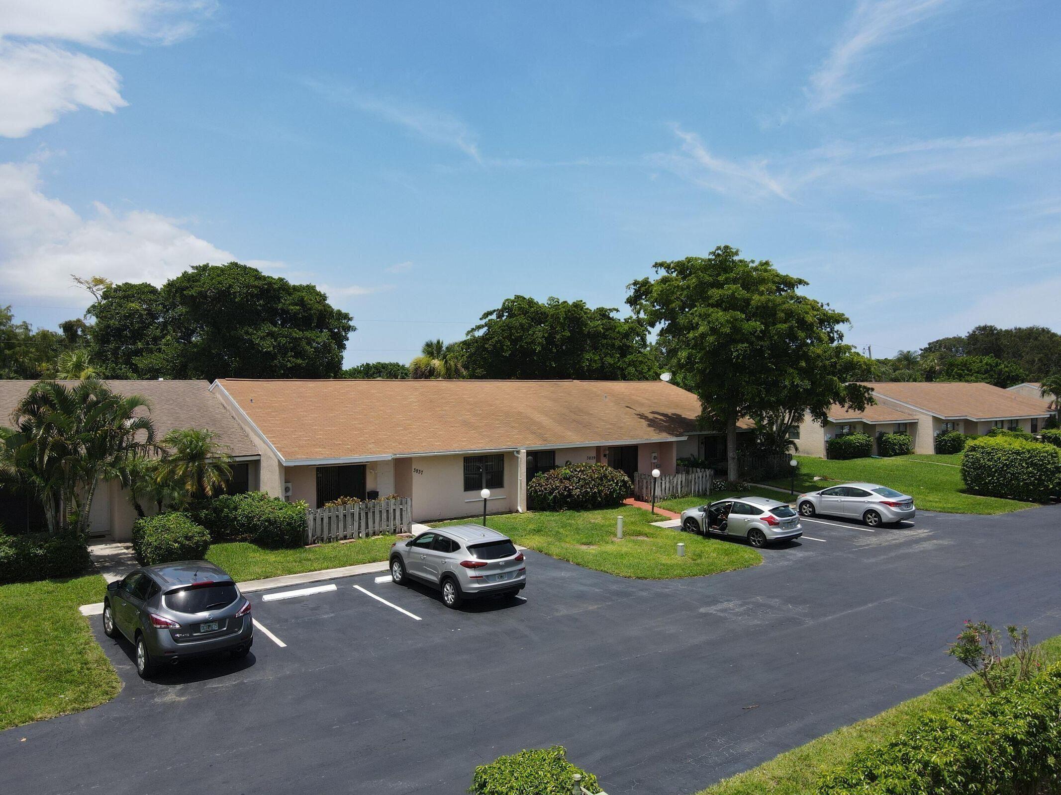 PARK LANE VILLAS - Residential Lease