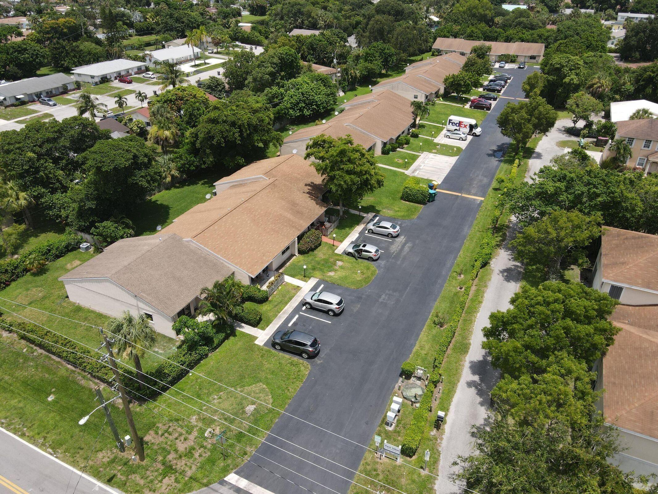 PARK LANE VILLAS - Residential Lease