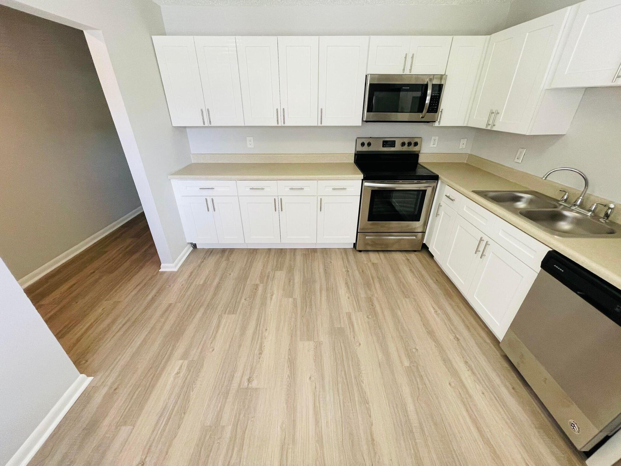 PARK LANE VILLAS - Residential Lease