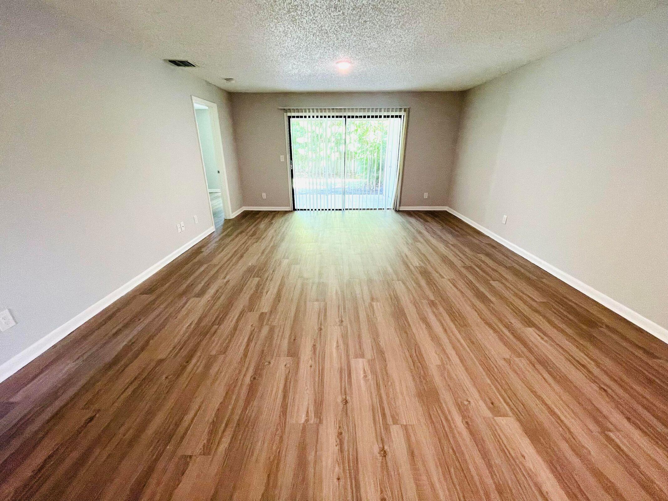 PARK LANE VILLAS - Residential Lease