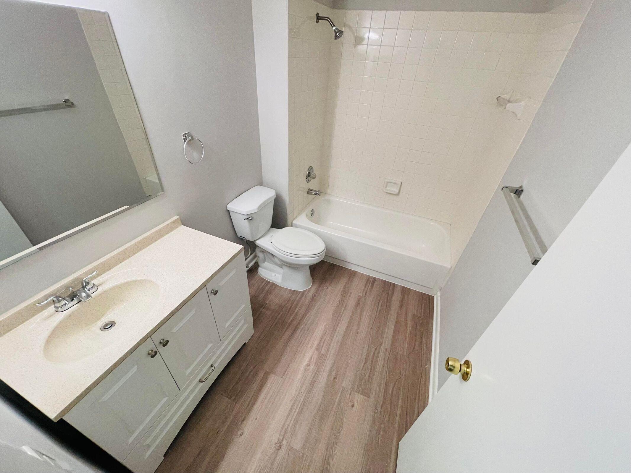 PARK LANE VILLAS - Residential Lease