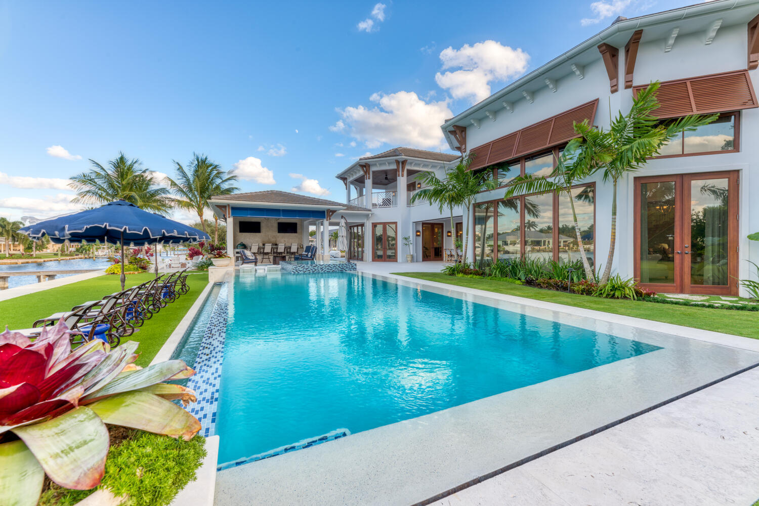 NORTH PALM BEACH VILLAGE OF 6 - Residential