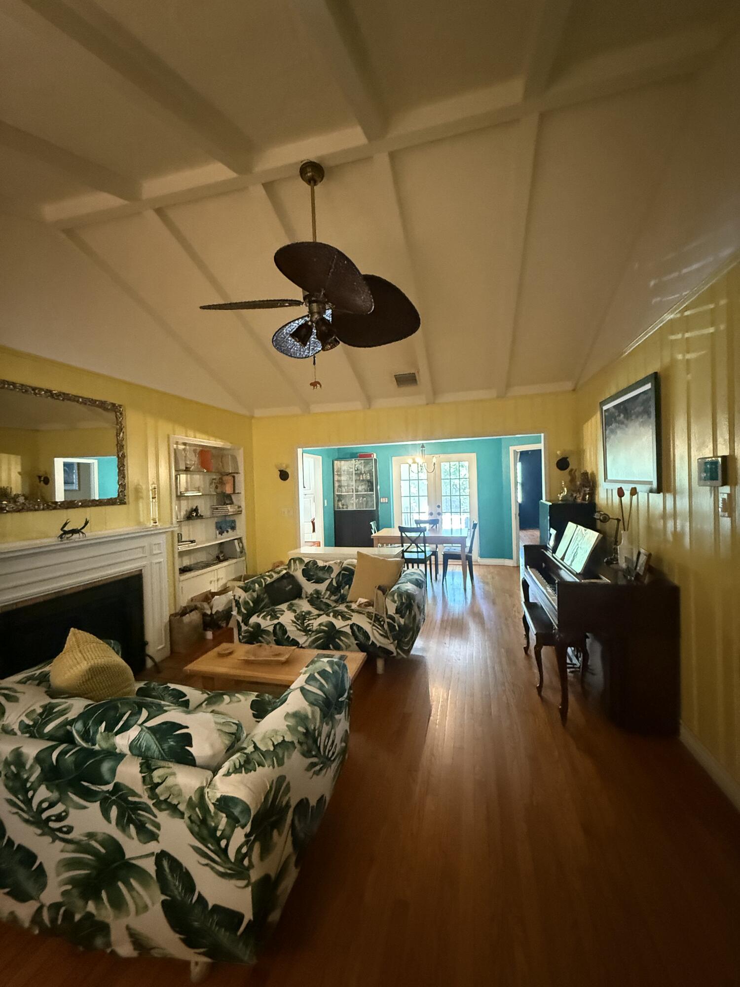 RIO VISTA C J HECTORS RESUB - Residential