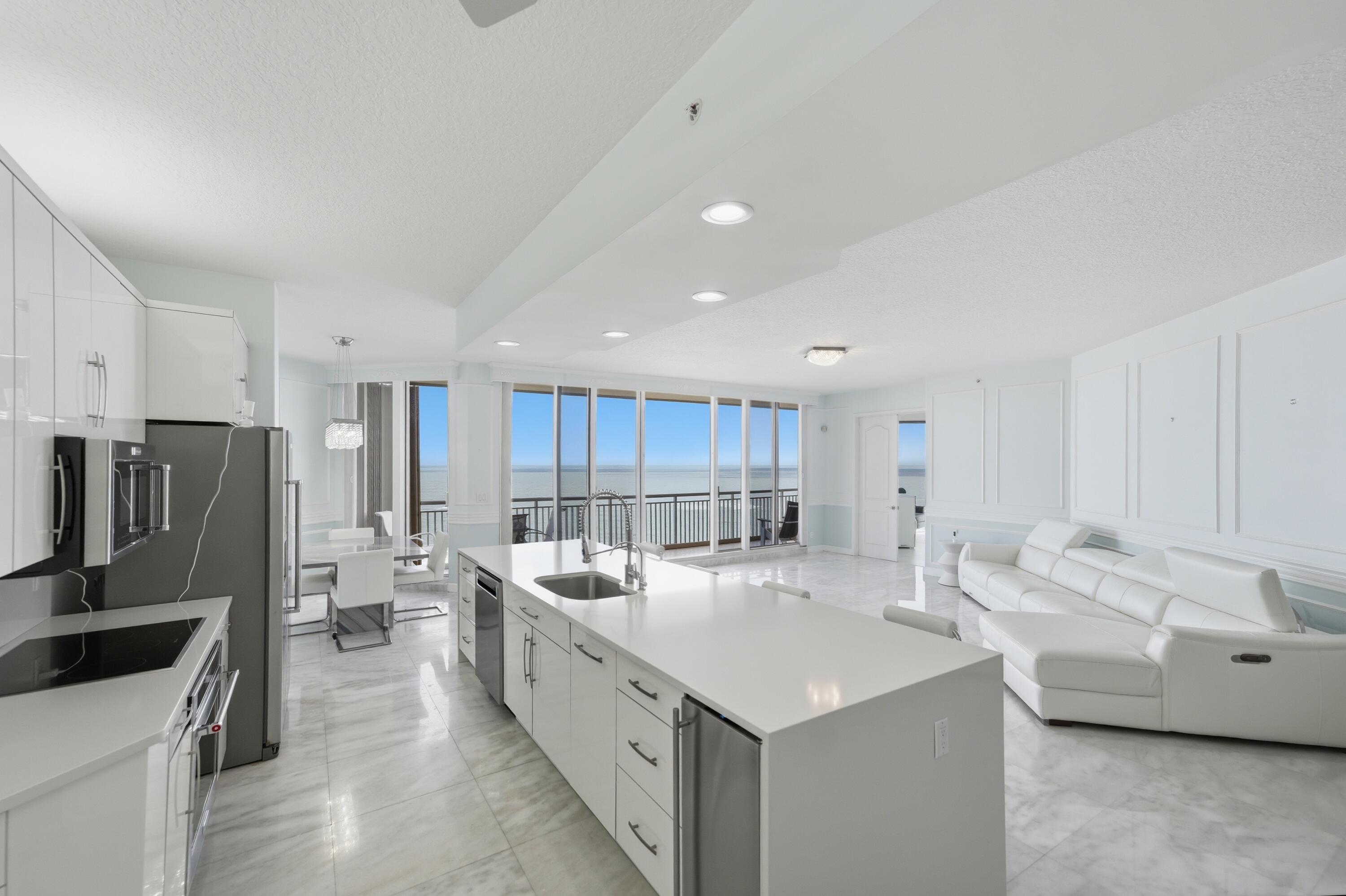 THE ATRIUM ON THE OCEAN, A CONDOMINIUM - Residential