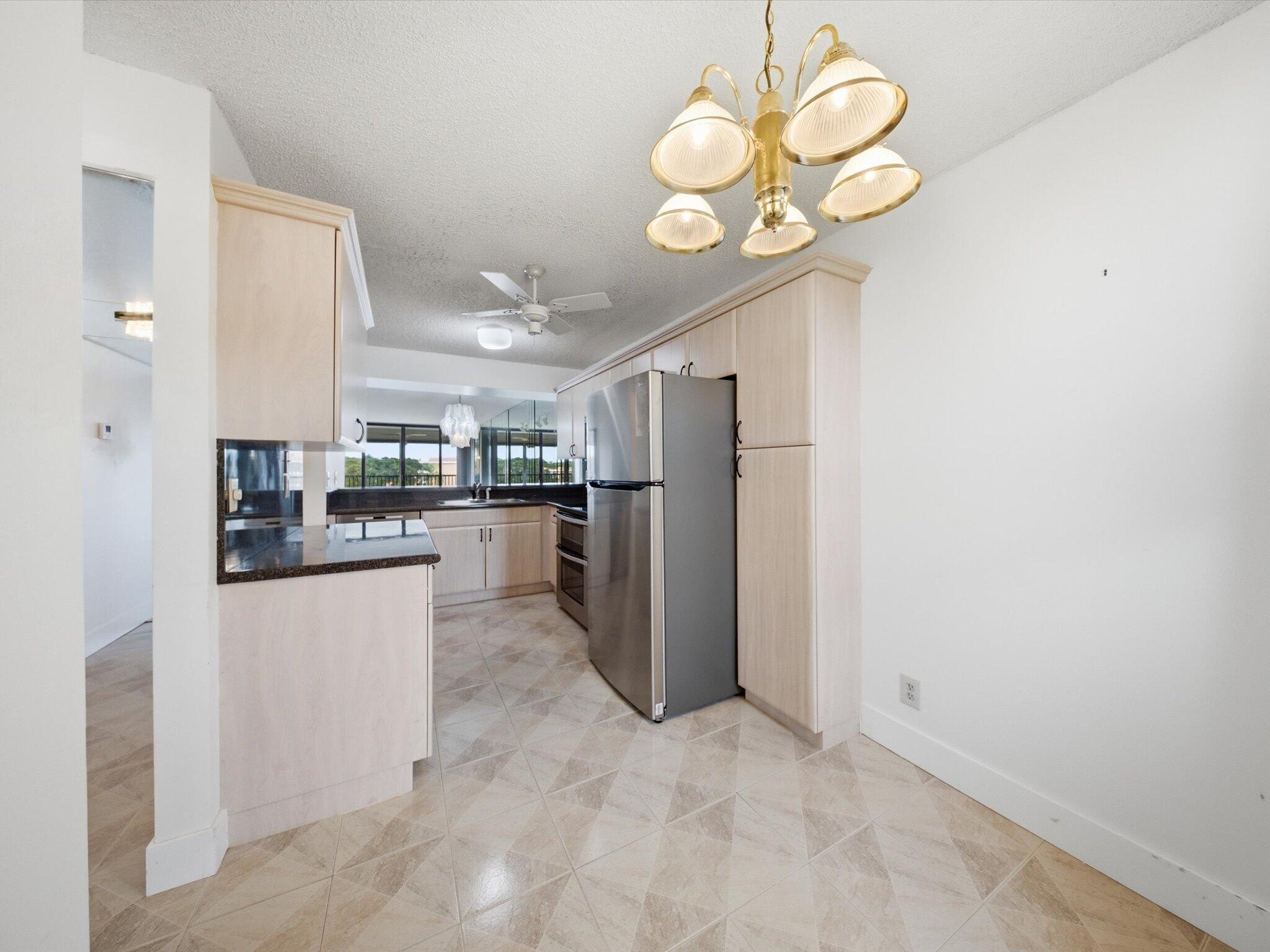 CORAL GATE X CONDO - Residential