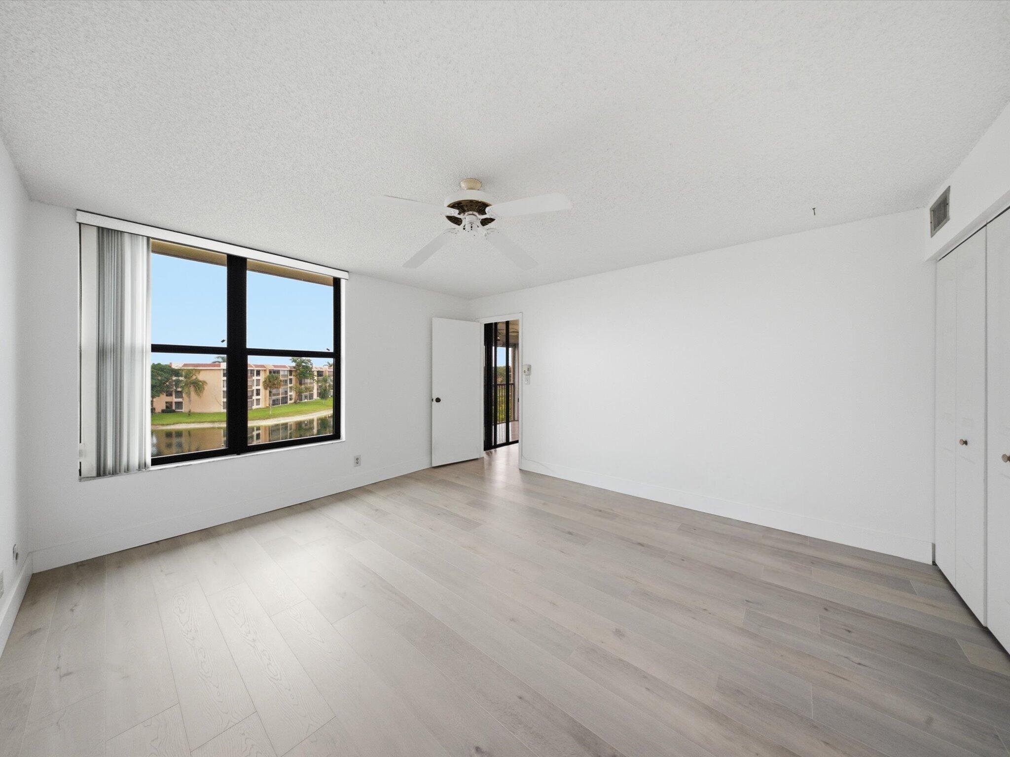CORAL GATE X CONDO - Residential