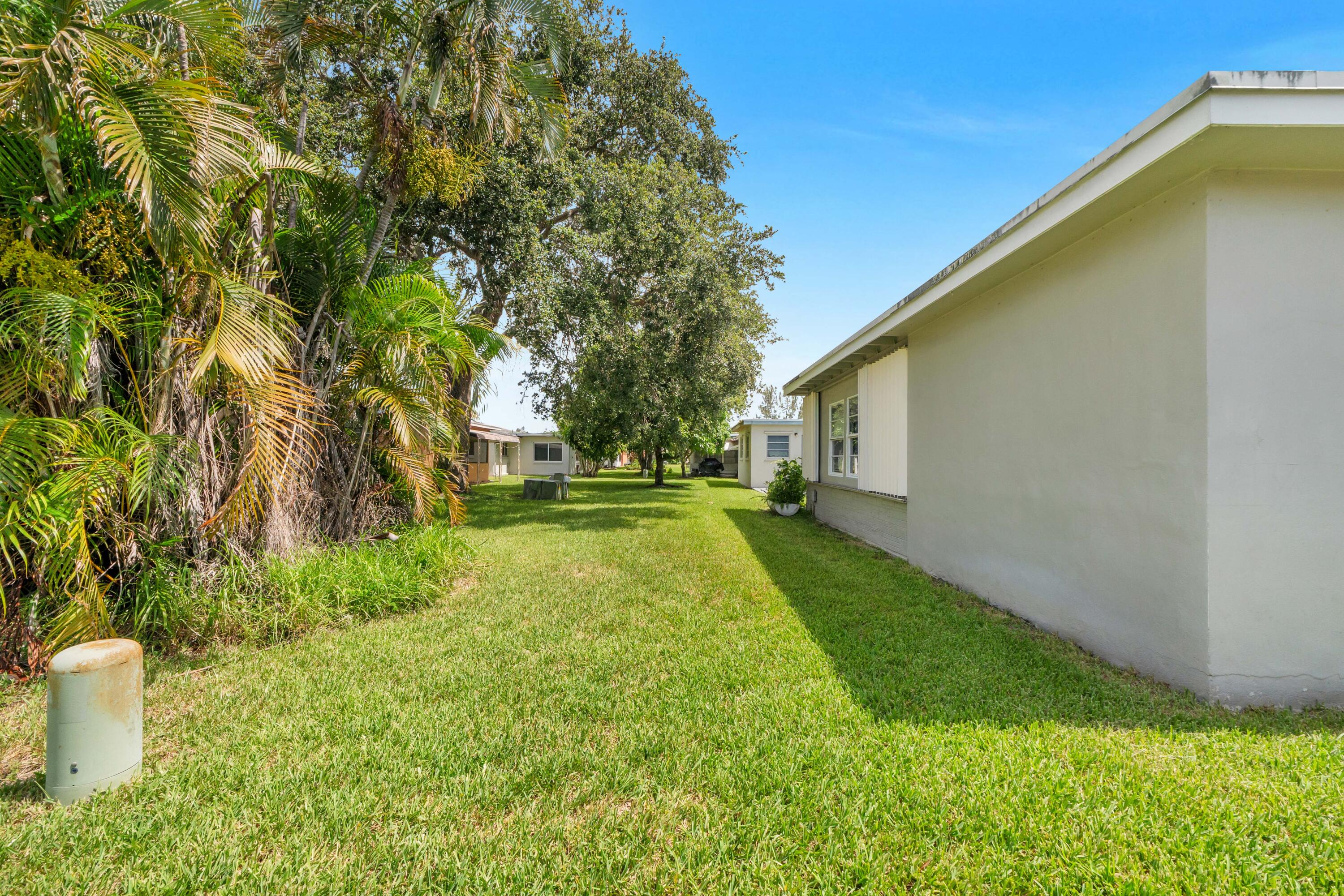 MAINLANDS OF TAMARAC LAKES - Residential