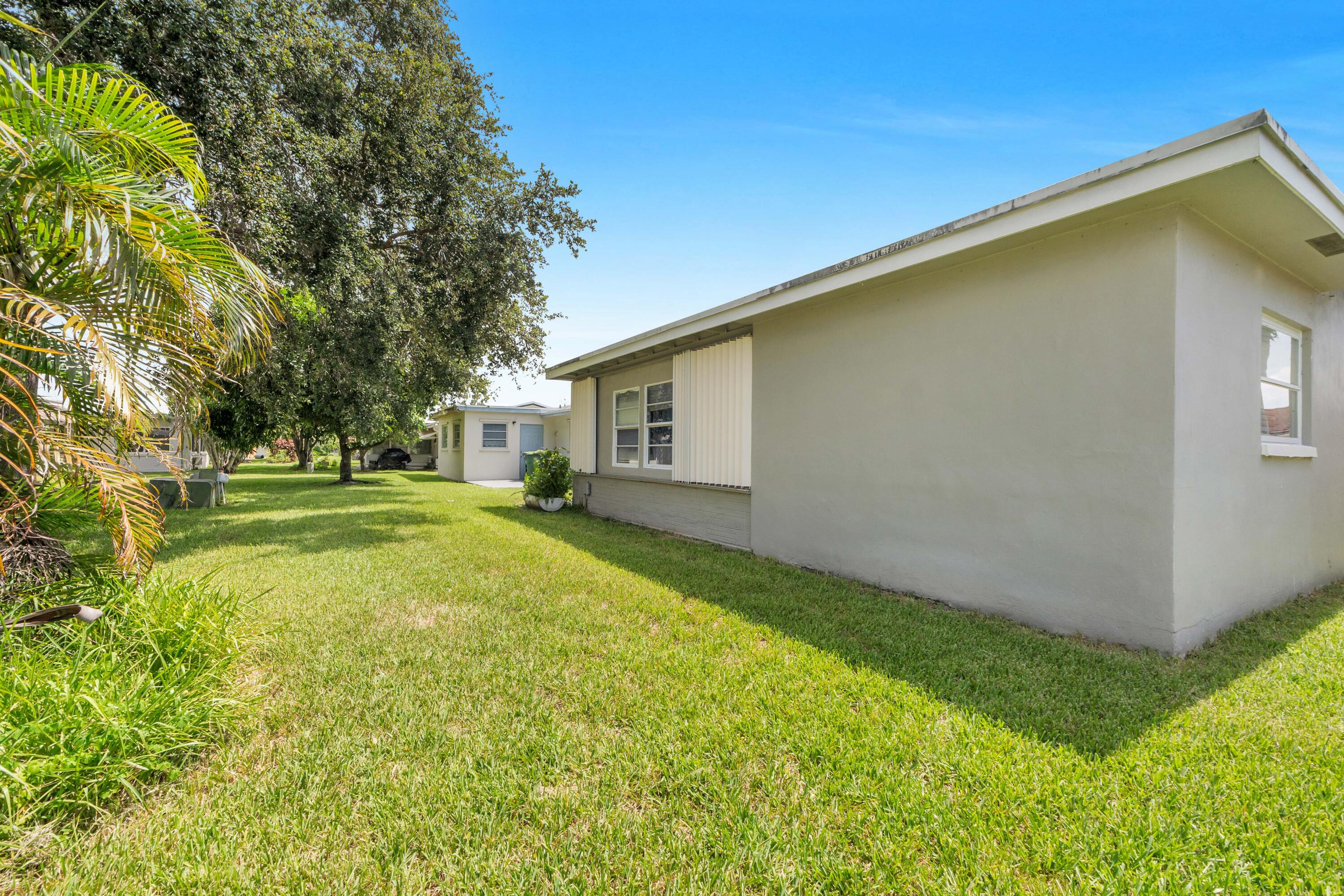 MAINLANDS OF TAMARAC LAKES - Residential