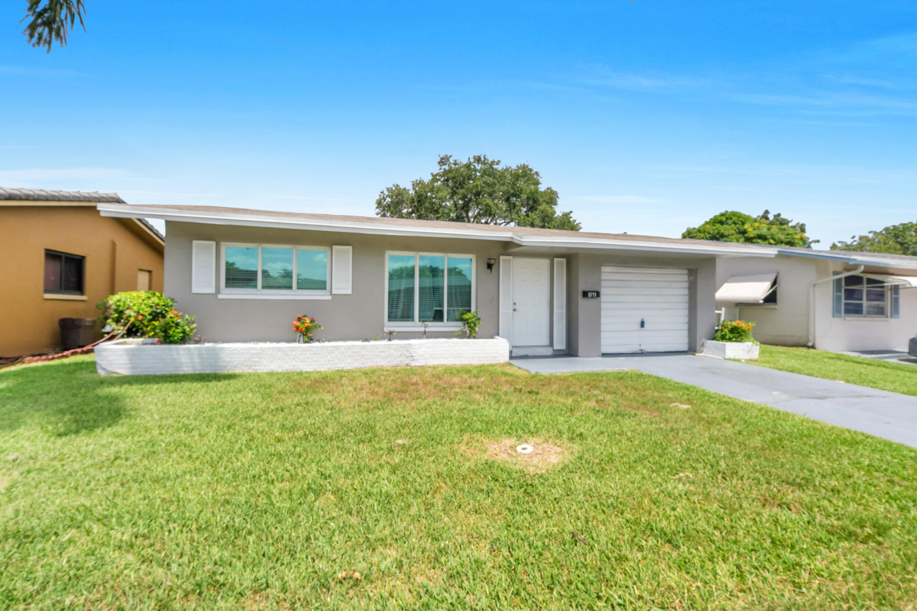 MAINLANDS OF TAMARAC LAKES - Residential