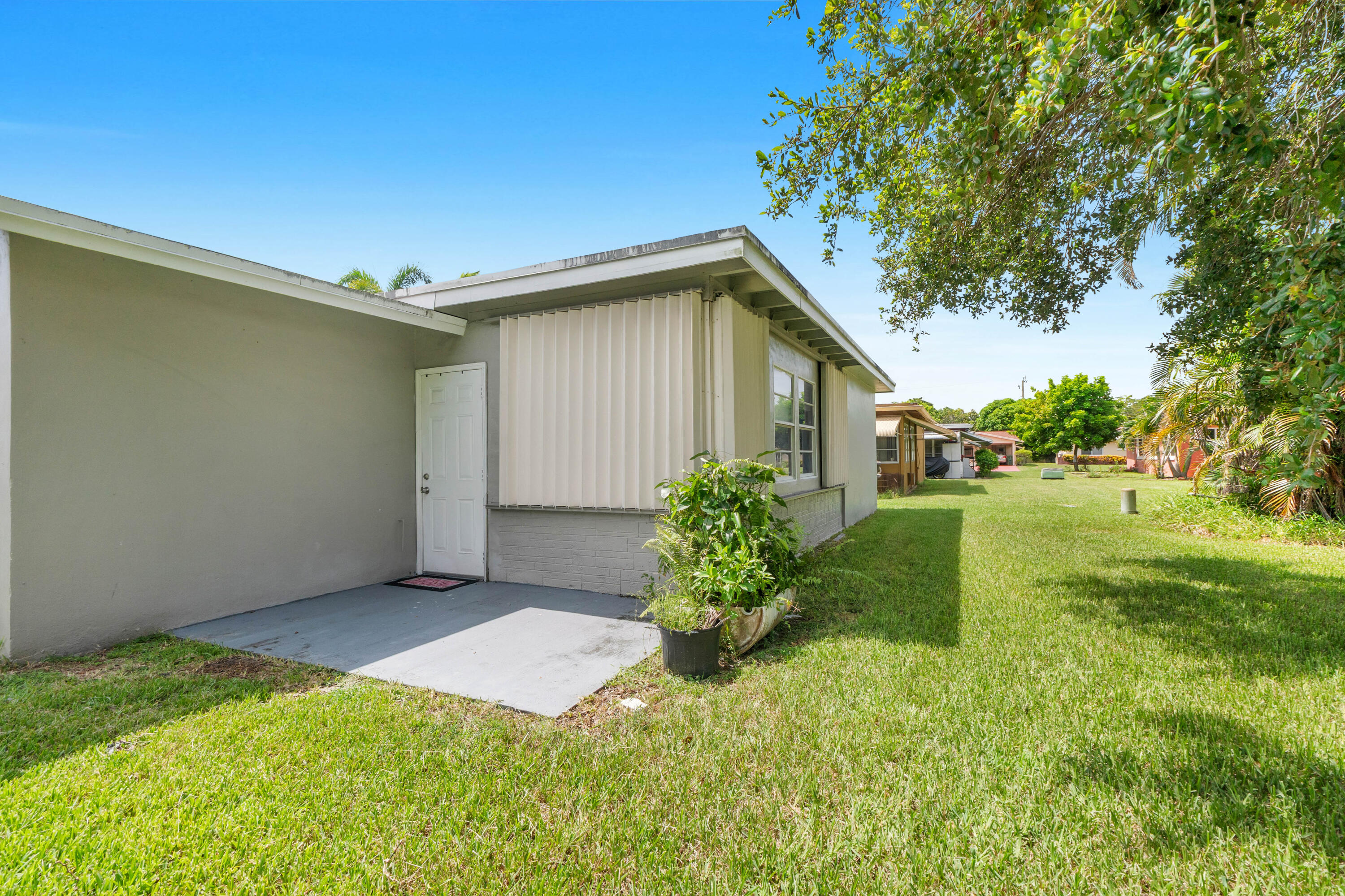 MAINLANDS OF TAMARAC LAKES - Residential
