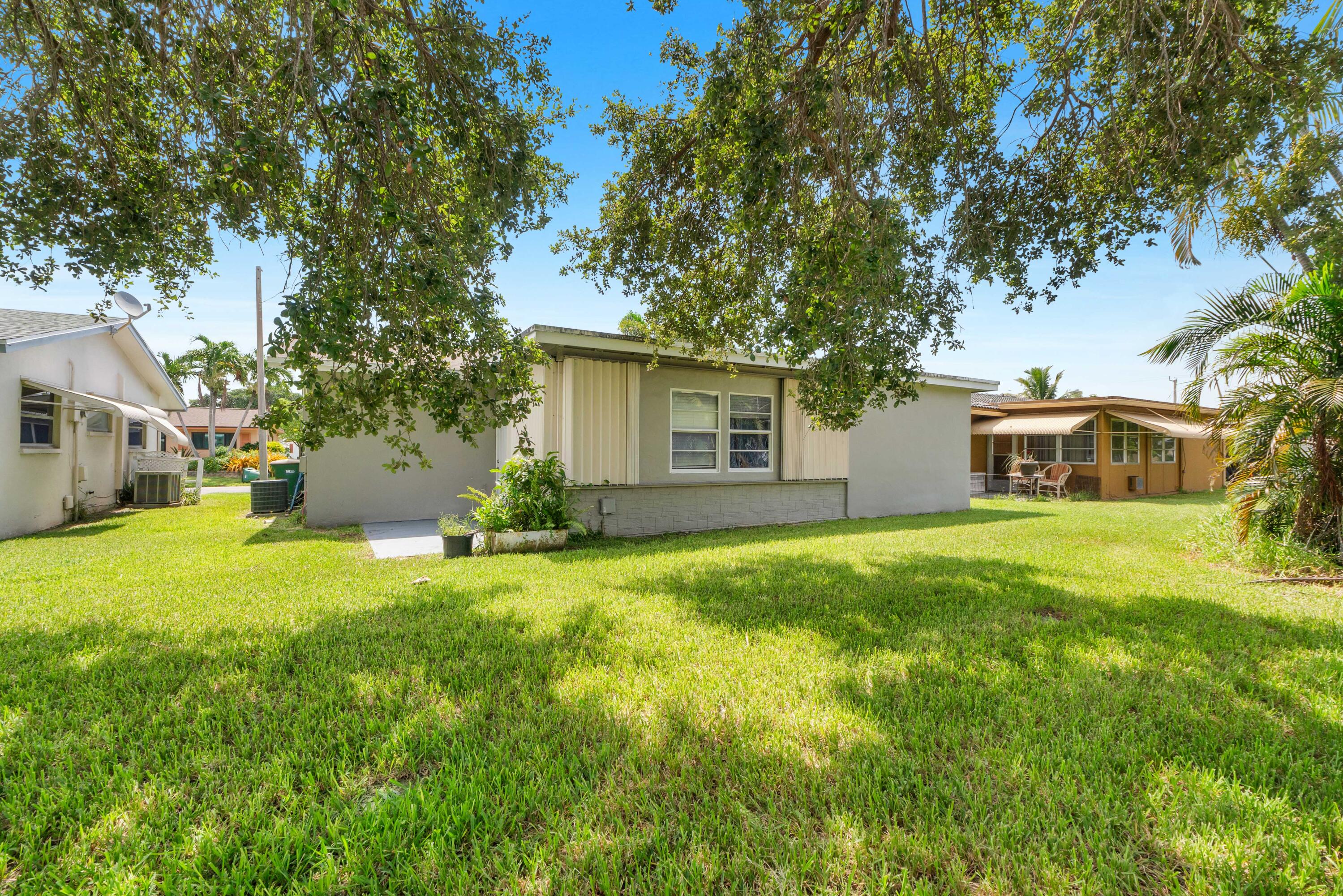 MAINLANDS OF TAMARAC LAKES - Residential