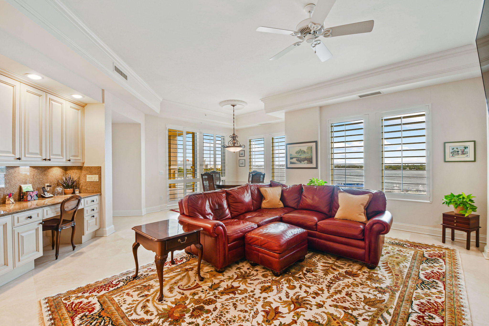 ONE WATERMARK PLACE OF THE PALM BEACHES - Residential