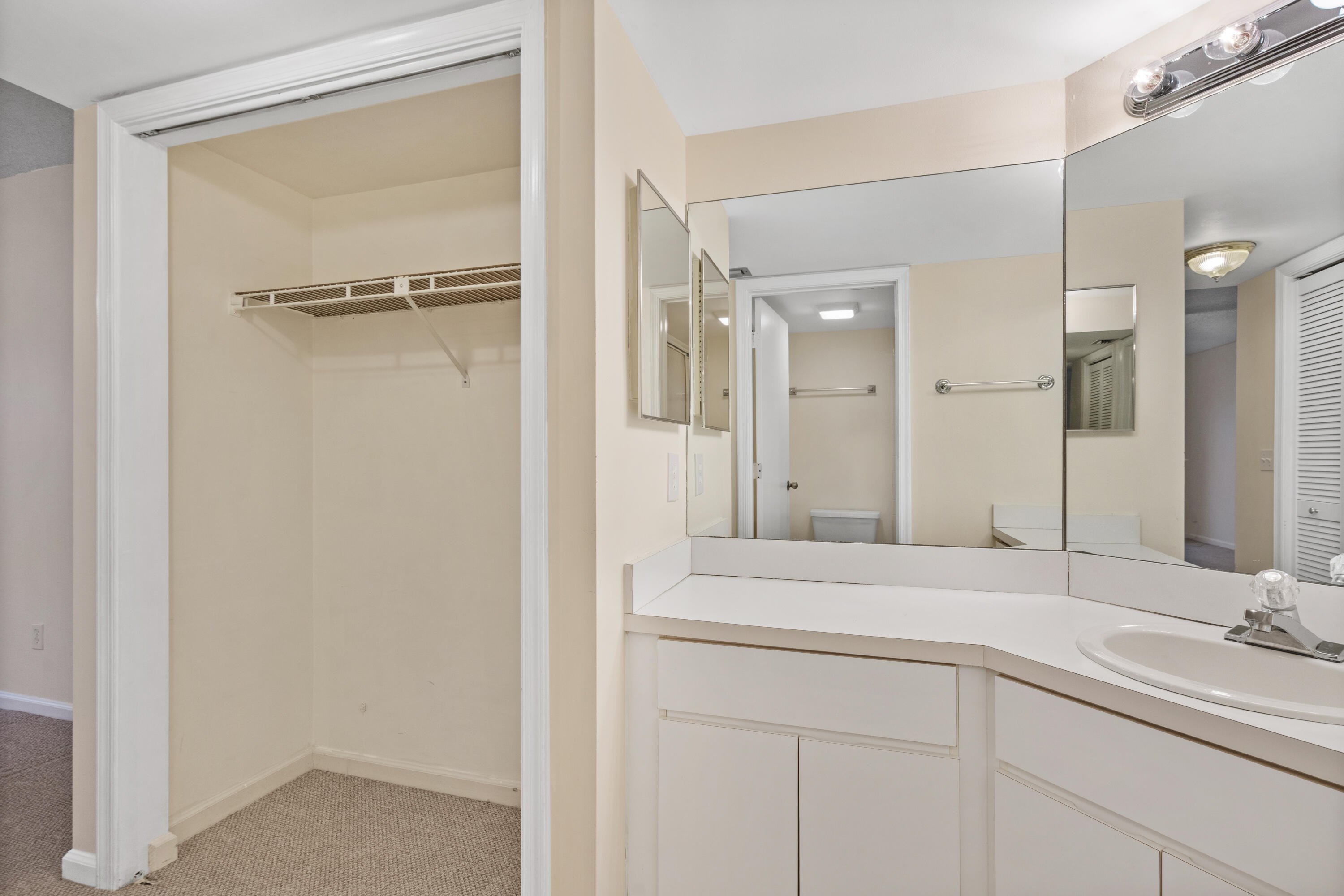 GARDENS AT POPPLETON CREEK CONDO - Residential