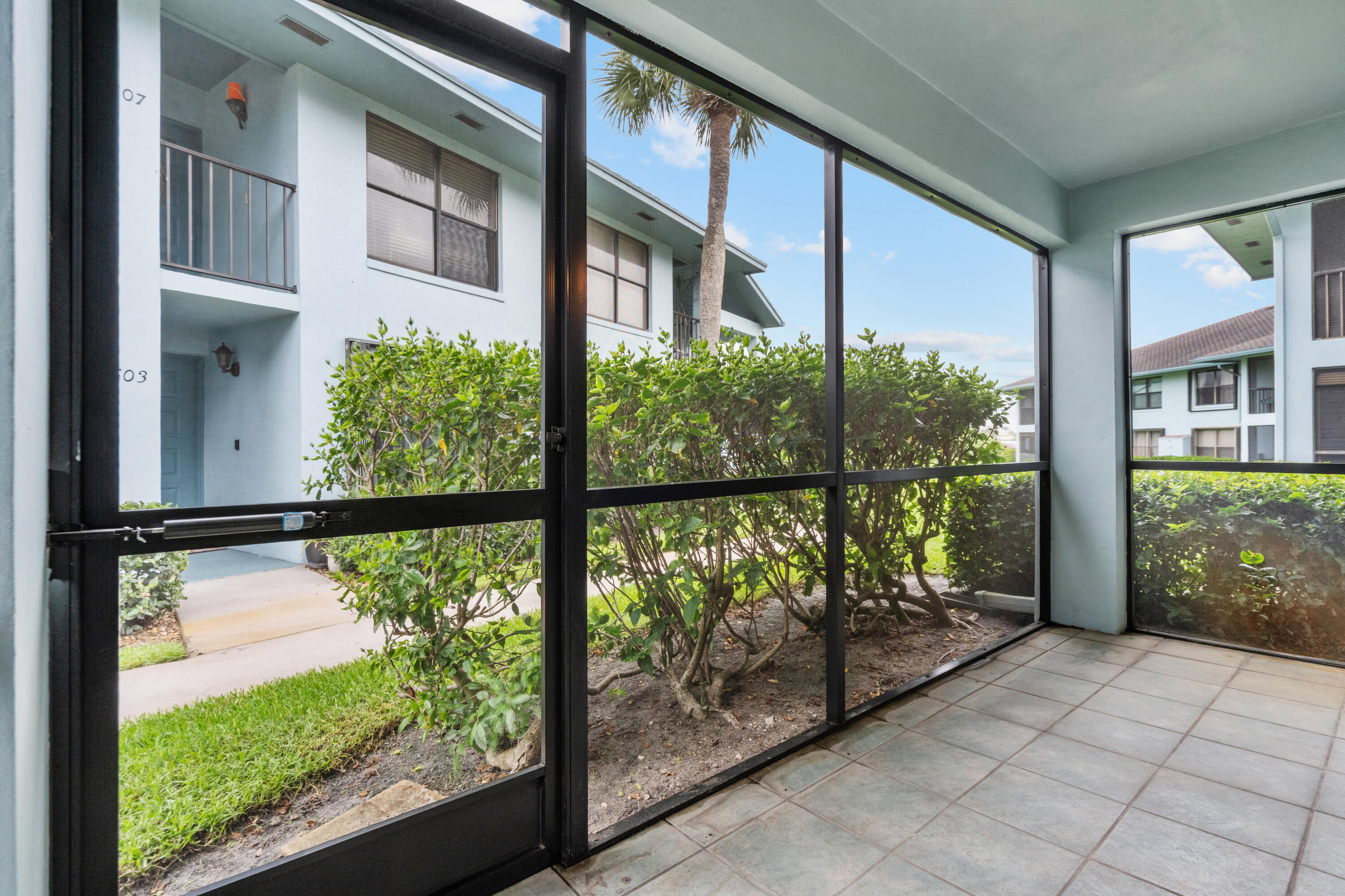 GARDENS AT POPPLETON CREEK CONDO - Residential