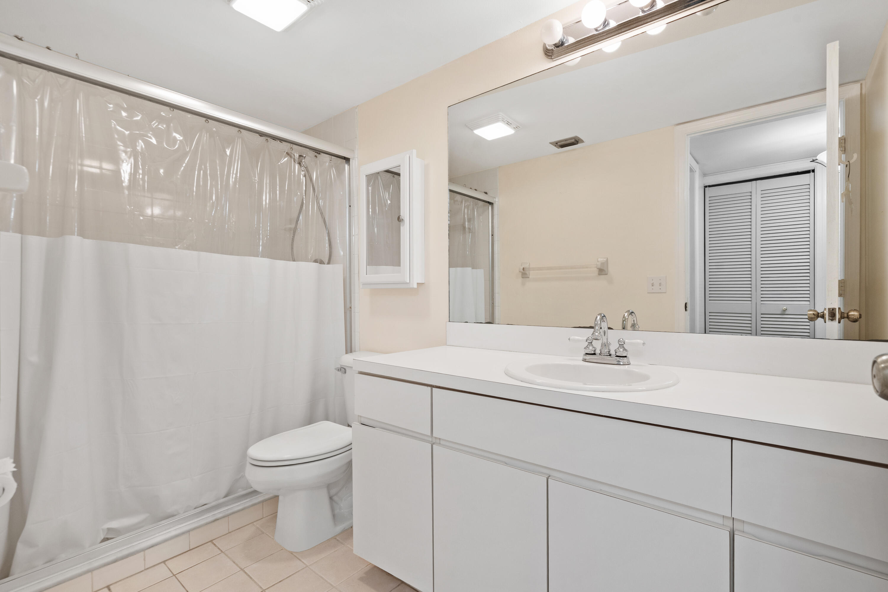 GARDENS AT POPPLETON CREEK CONDO - Residential