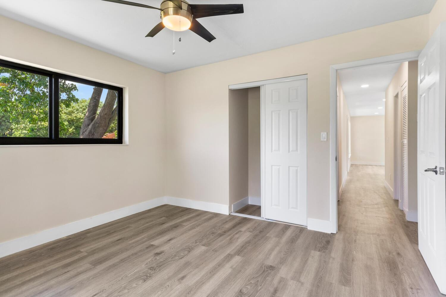 Lauderdale Villas 29-37 B - Residential