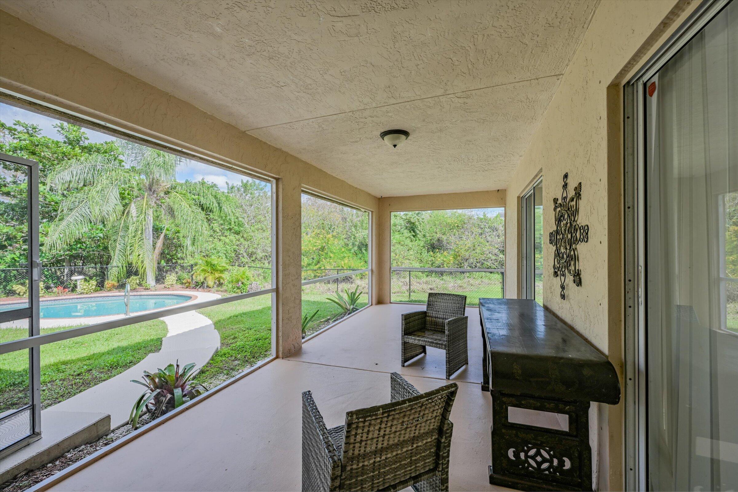 Palm Beach Country Estates - Residential