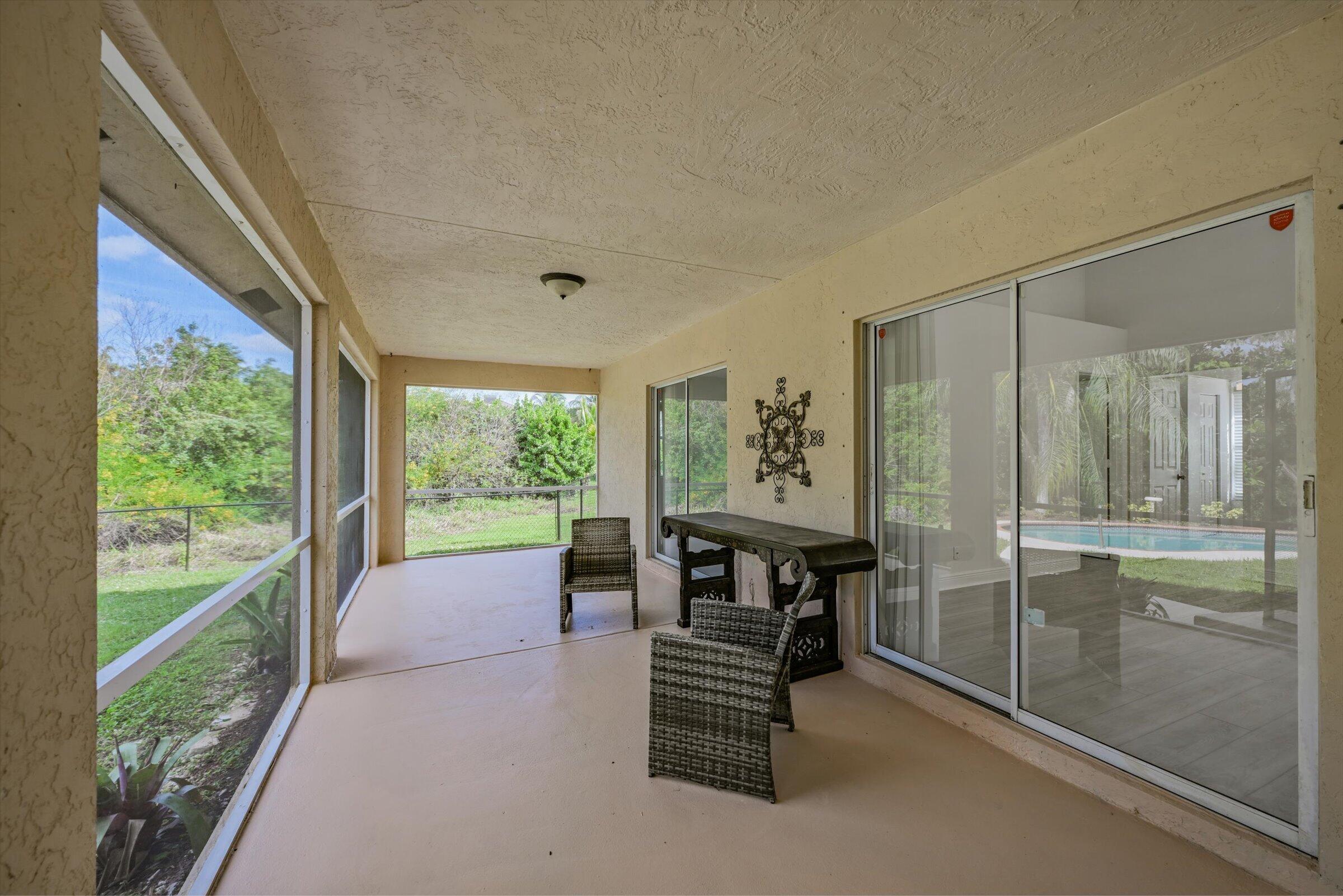 Palm Beach Country Estates - Residential