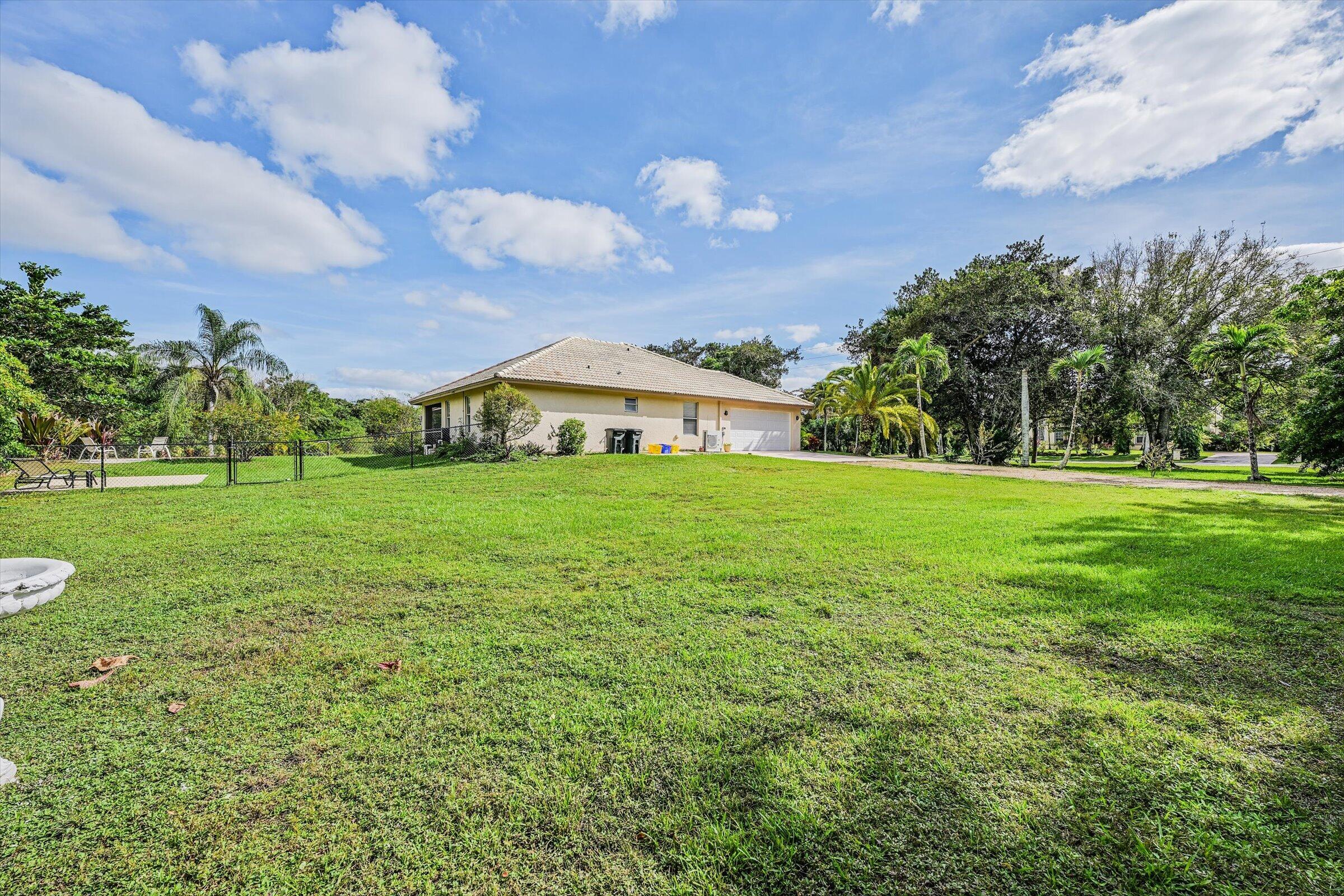 Palm Beach Country Estates - Residential