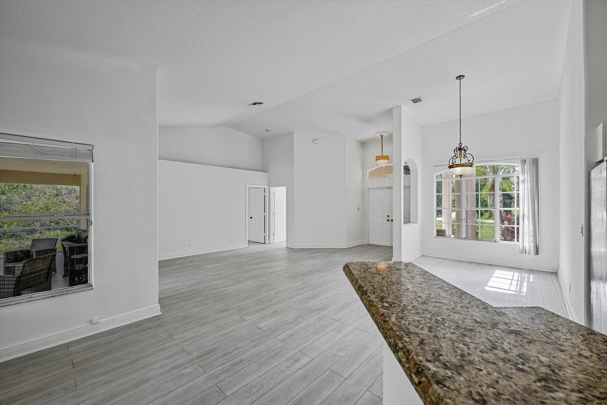 Palm Beach Country Estates - Residential