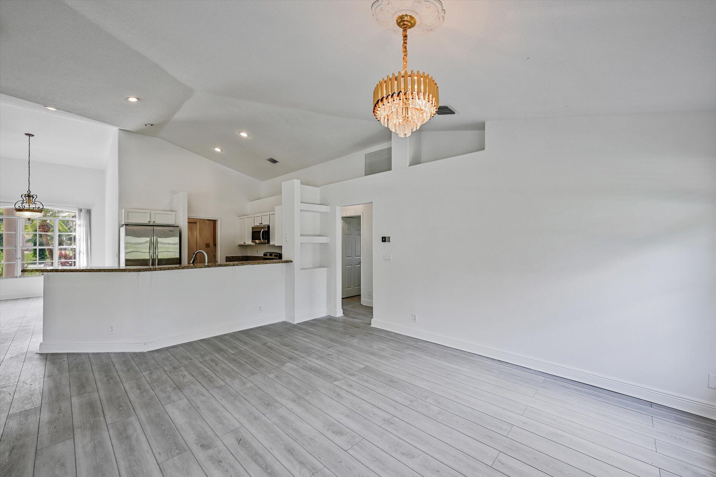 Palm Beach Country Estates - Residential