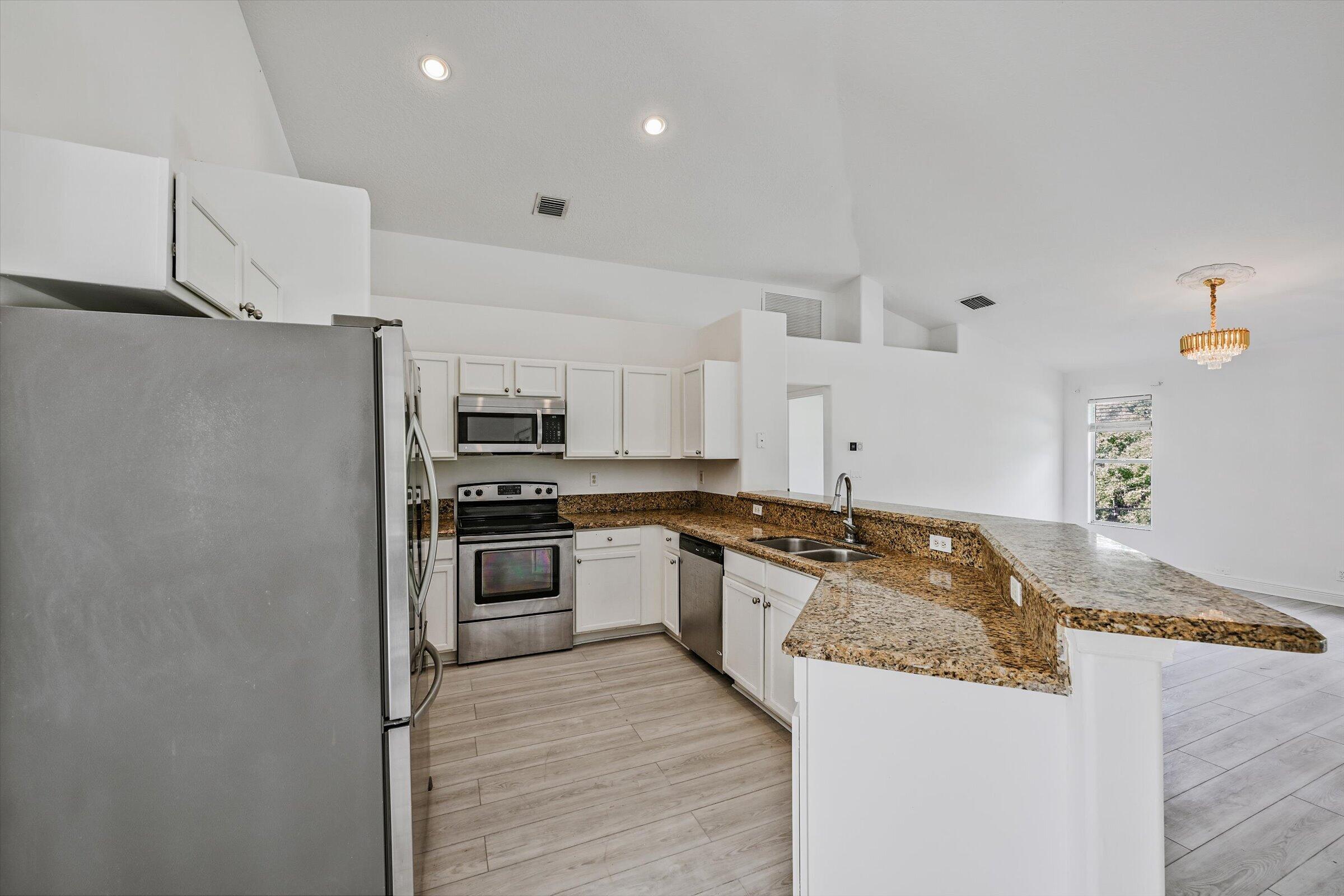 Palm Beach Country Estates - Residential