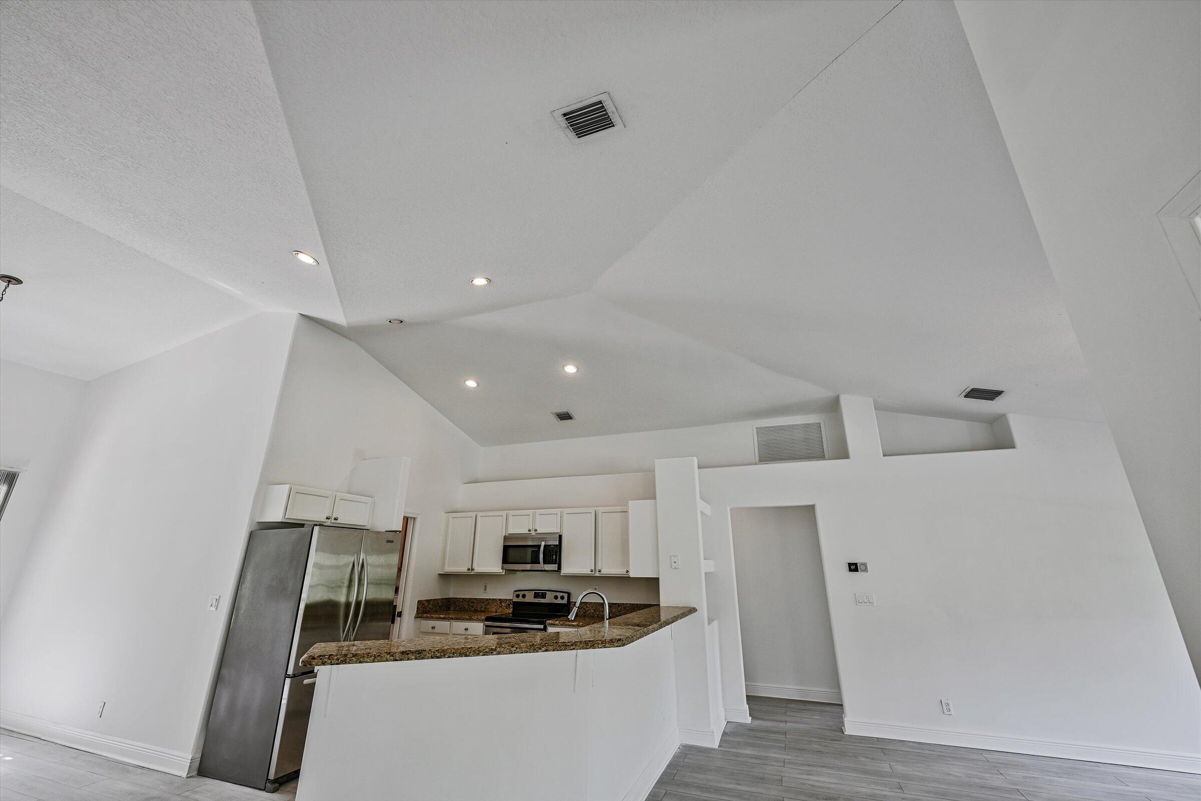 Palm Beach Country Estates - Residential