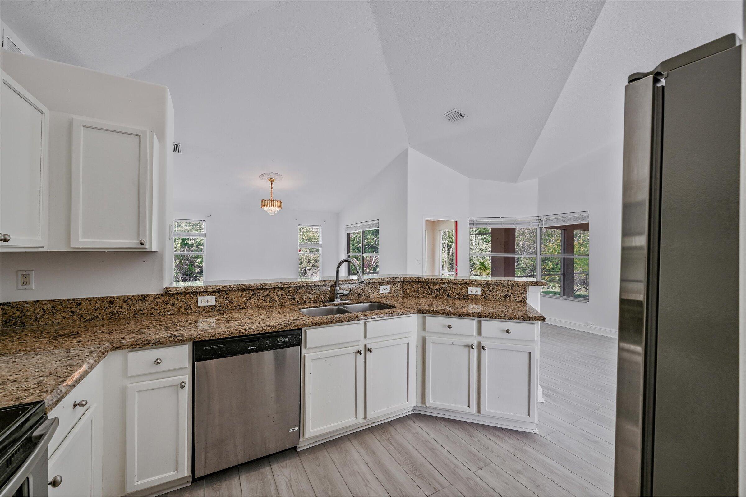 Palm Beach Country Estates - Residential