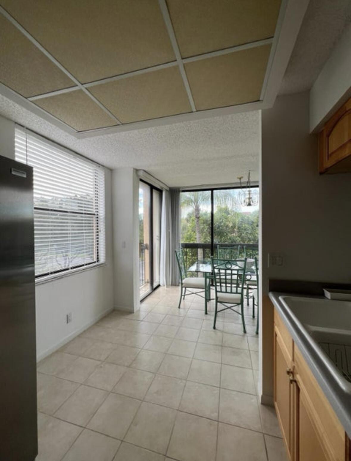 LAVERS DELRAY RACQUET CLUB CONDO - Residential