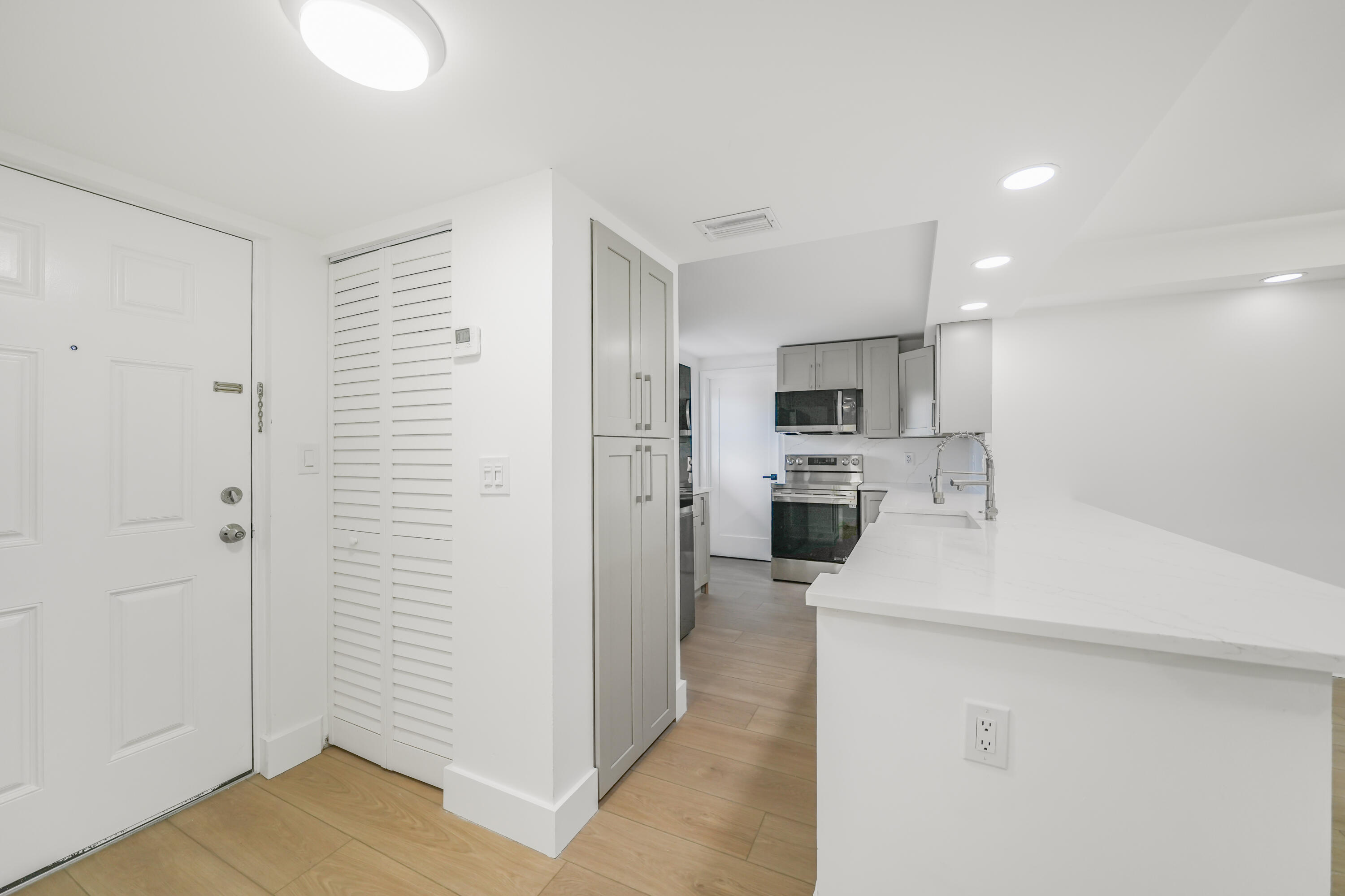 BOCA TEECA 7 CONDO - Residential