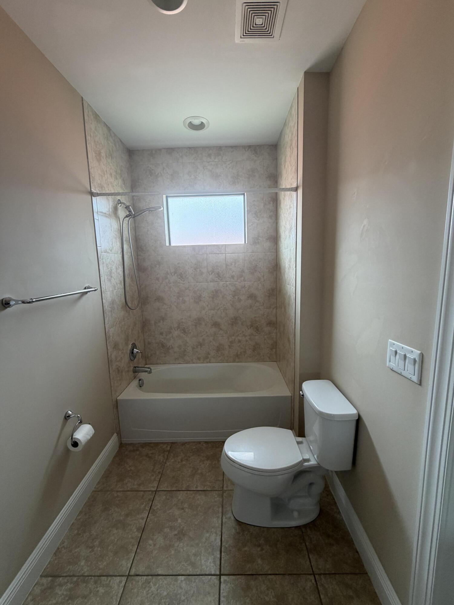 Heron Bay North 4 - Residential Lease