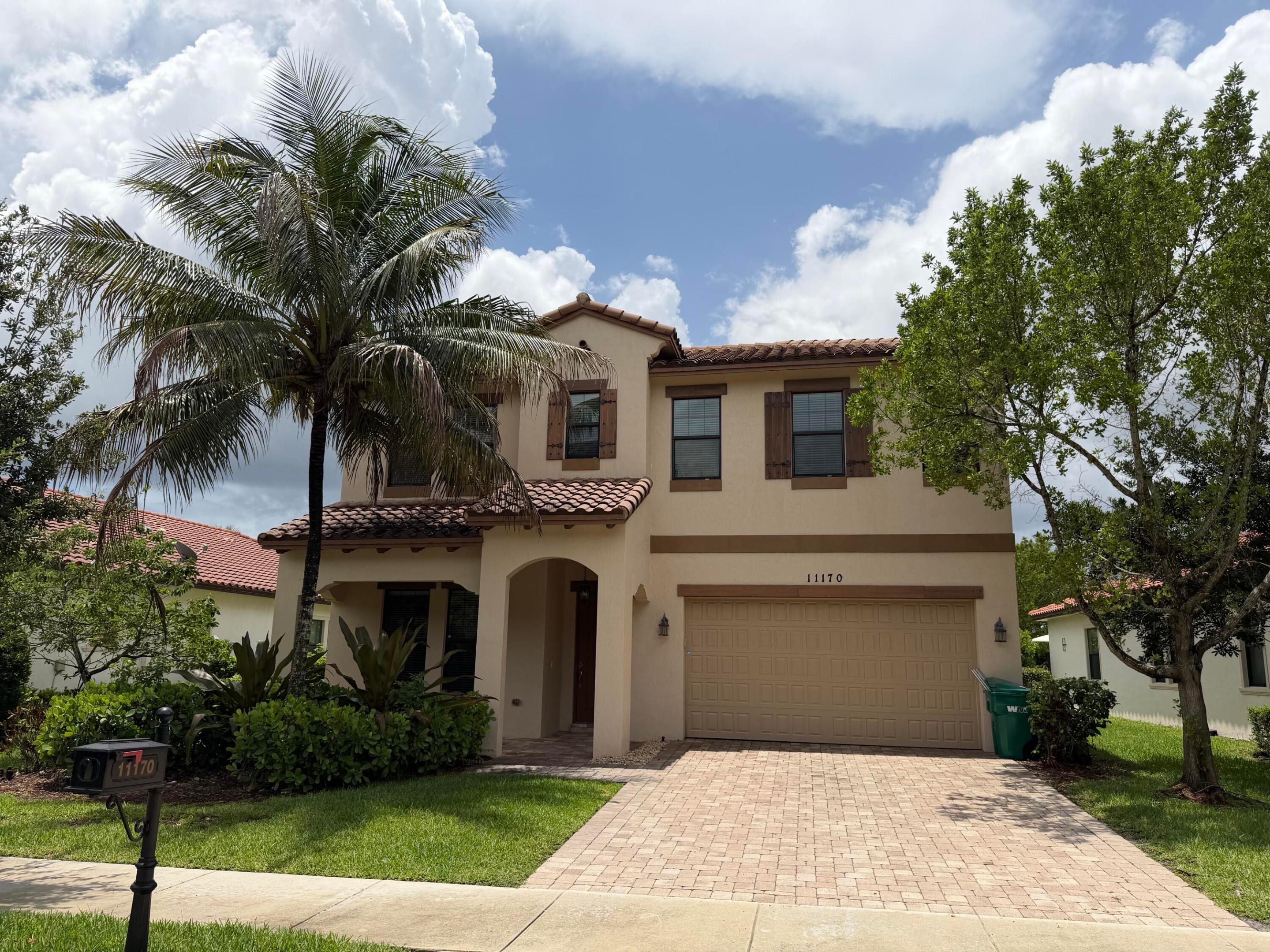 Heron Bay North 4 - Residential Lease
