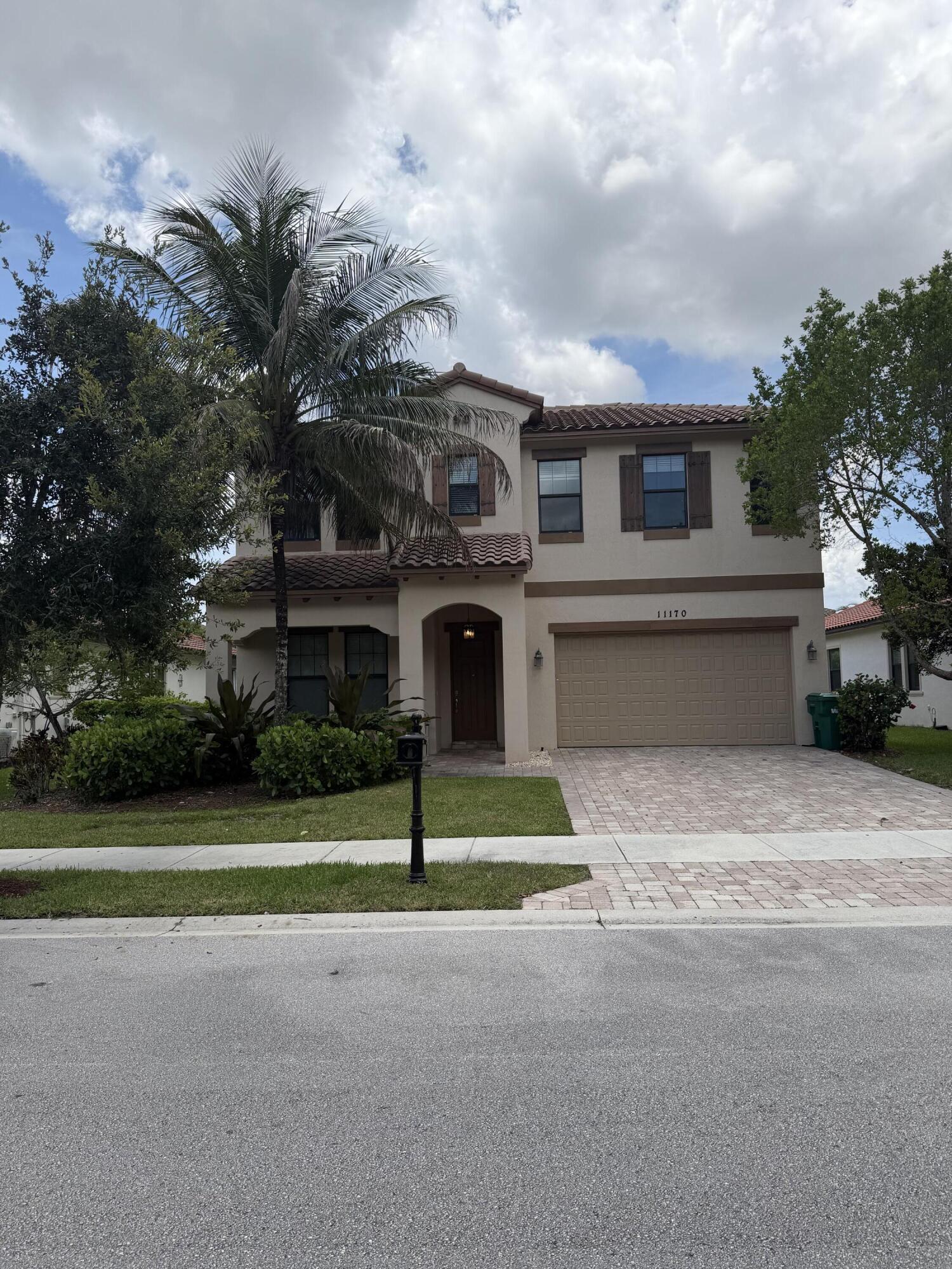 Heron Bay North 4 - Residential Lease