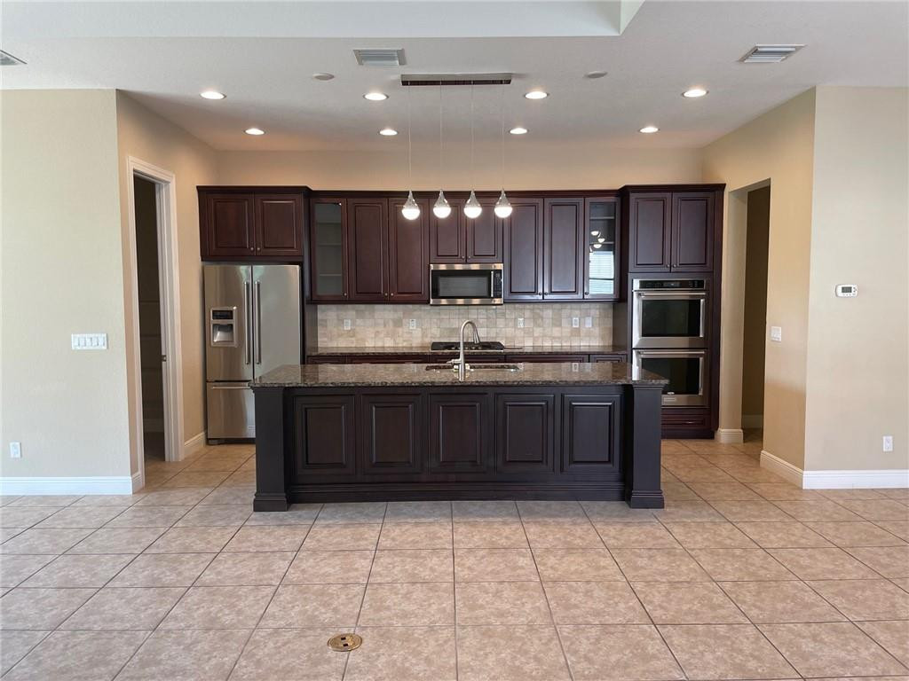 Heron Bay North 4 - Residential Lease