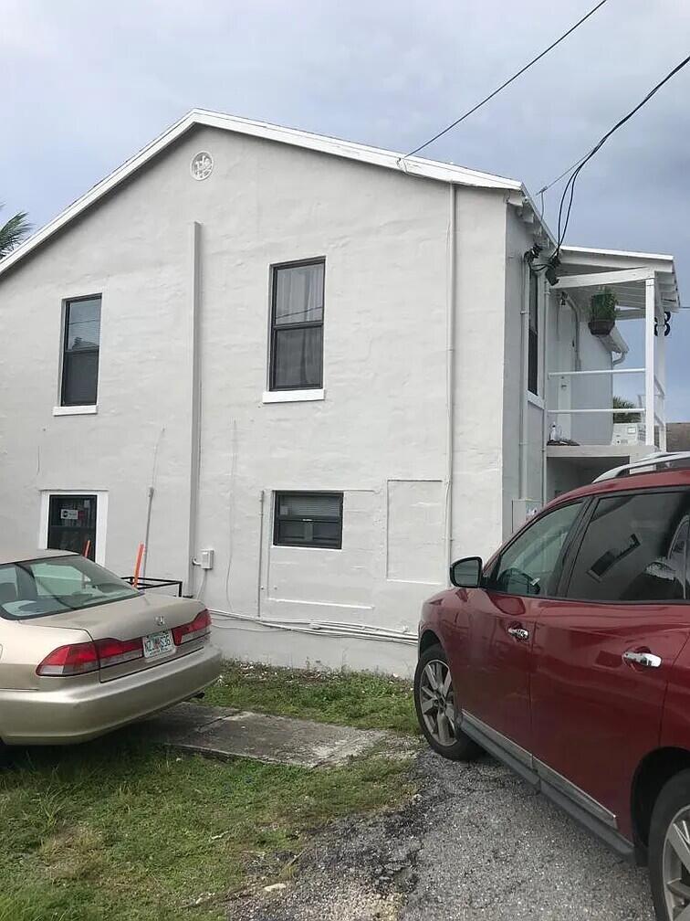 FRESHWATER 11TH & 12TH AVE ADD - Residential Income