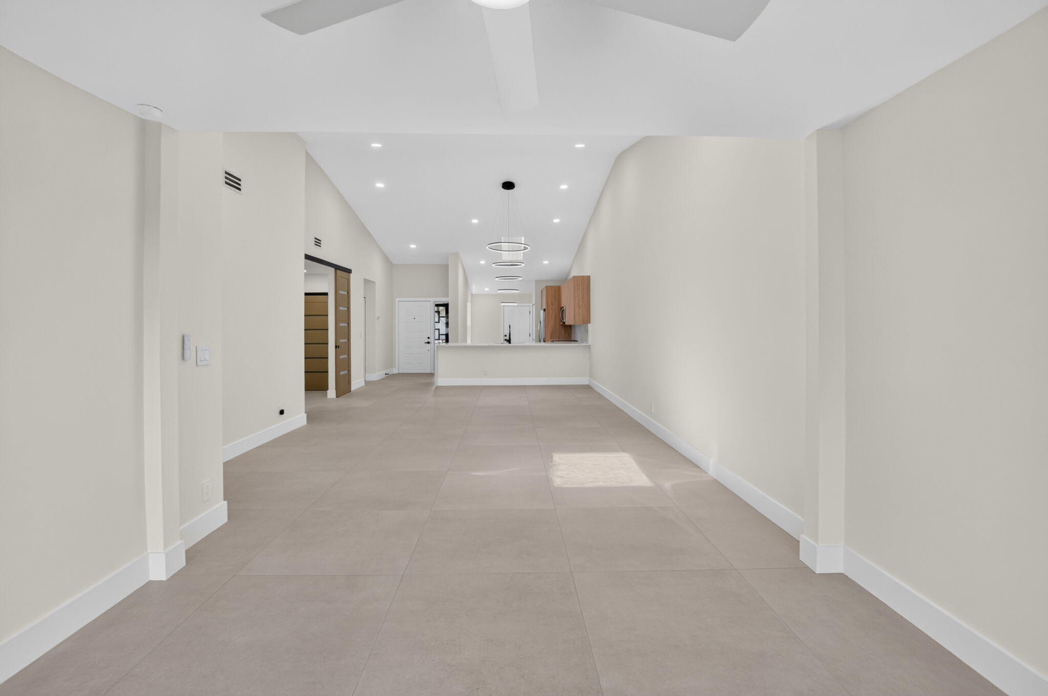 WHISPER WALK SEC E CONDO - Residential