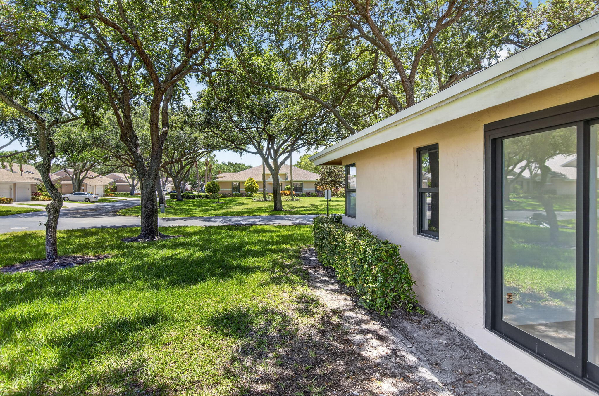 WHISPER WALK SEC E CONDO - Residential