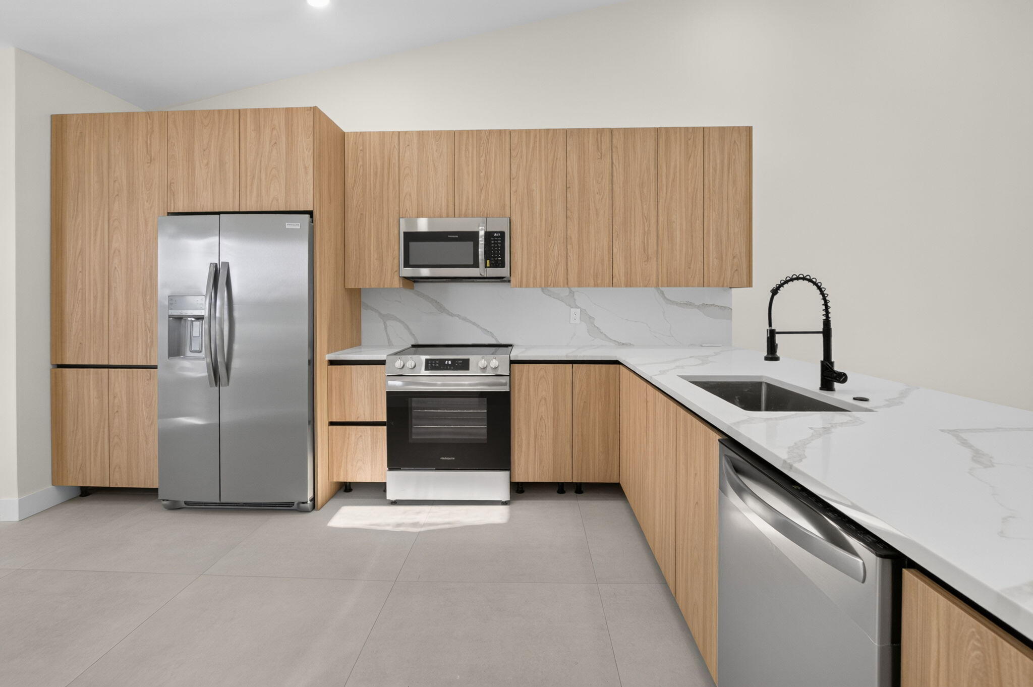 WHISPER WALK SEC E CONDO - Residential