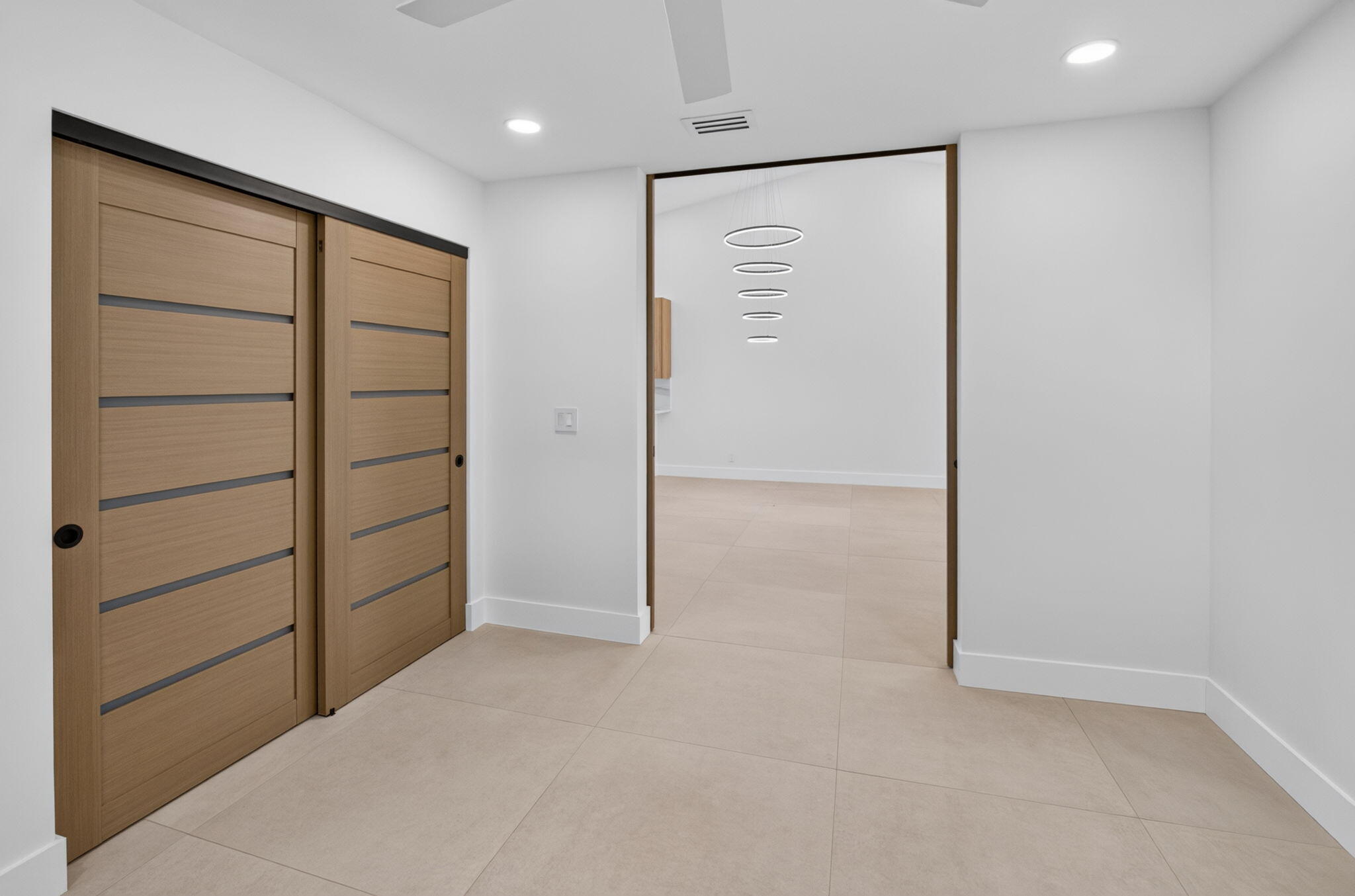 WHISPER WALK SEC E CONDO - Residential