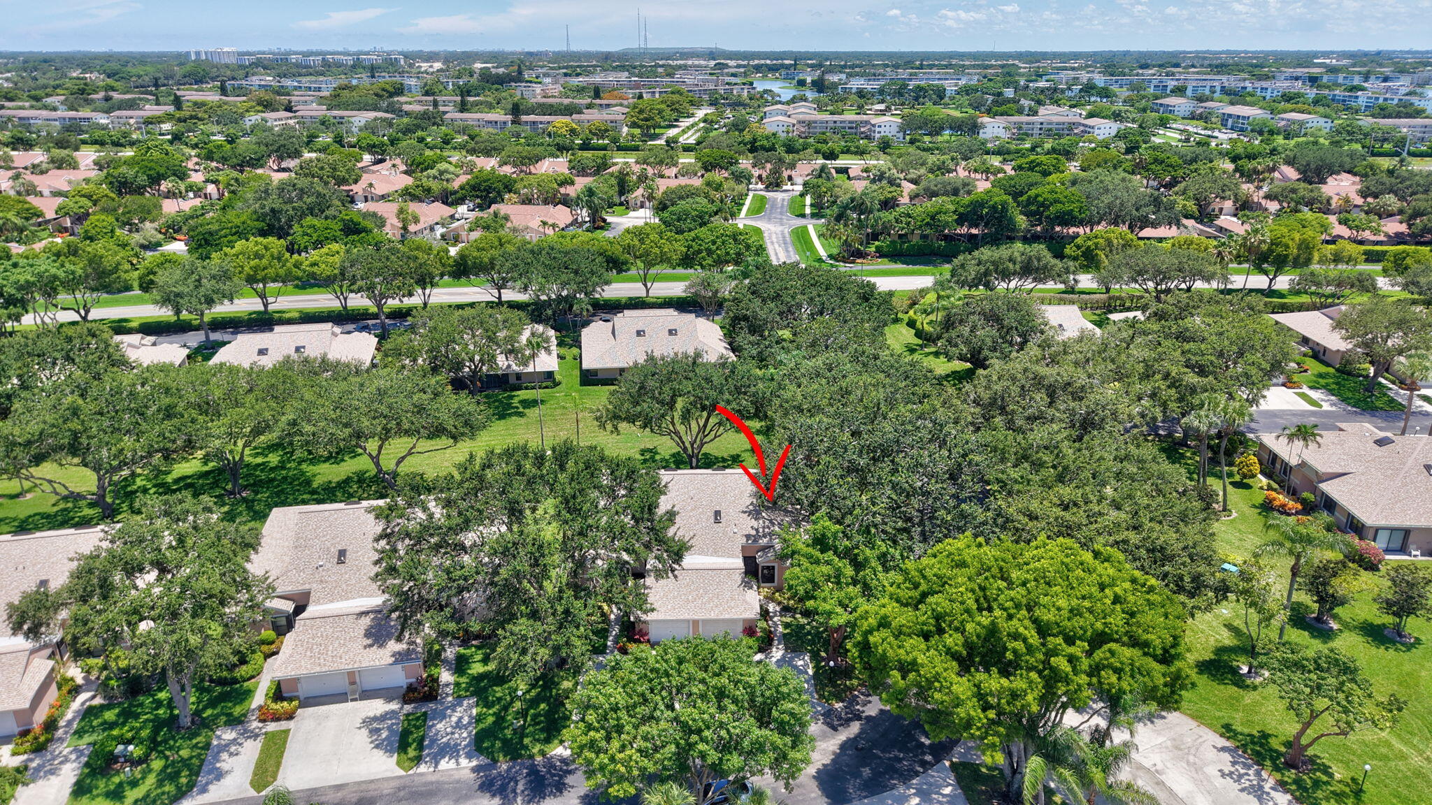 WHISPER WALK SEC E CONDO - Residential